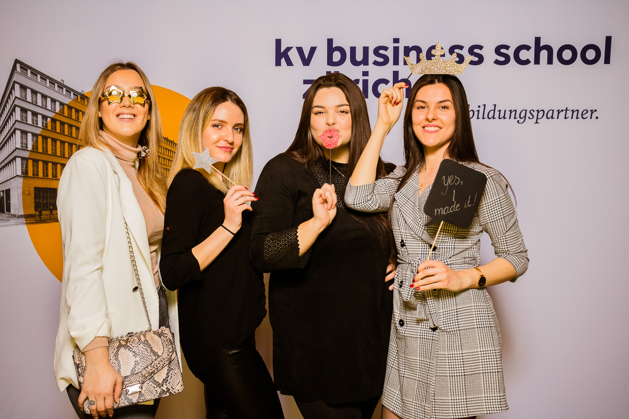 Export x3 Fotobox Schweiz 3657 KVZ 2018 Abschlussfeier 27.03.2019