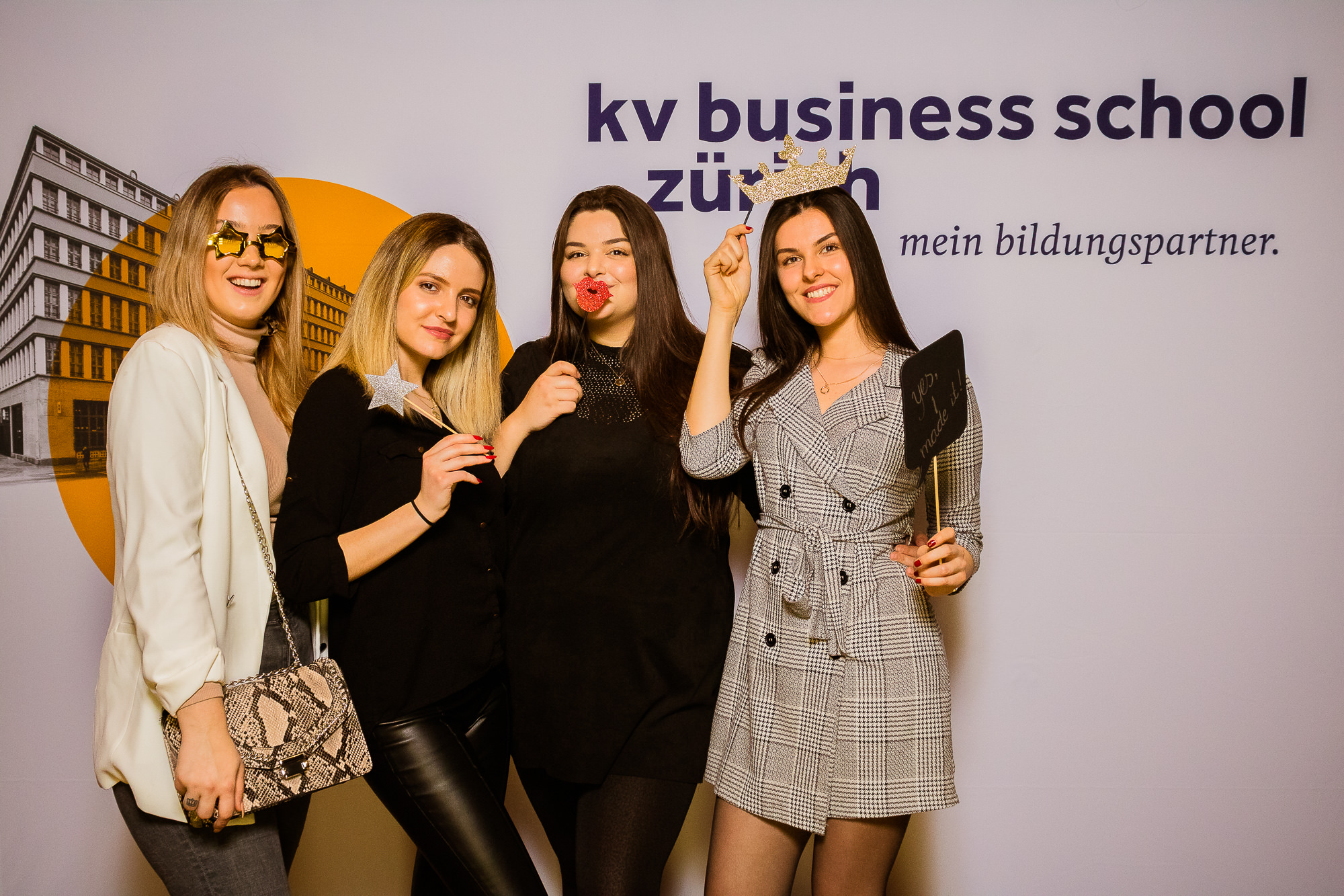 Export x3 Fotobox Schweiz 3658 KVZ 2018 Abschlussfeier 27.03.2019