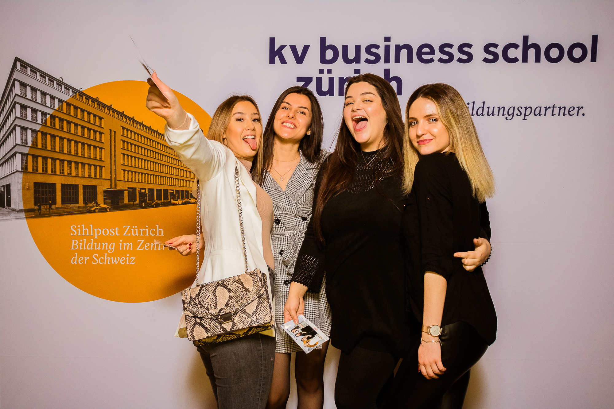 Export x3 Fotobox Schweiz 3660 KVZ 2018 Abschlussfeier 27.03.2019