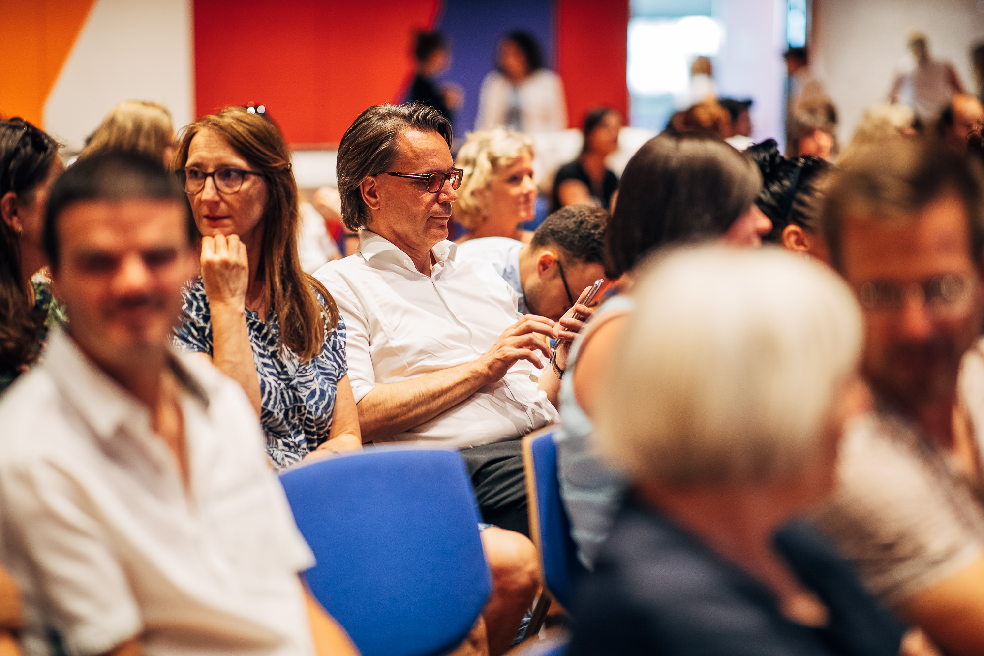 Export x3 1DX24385 Reportage