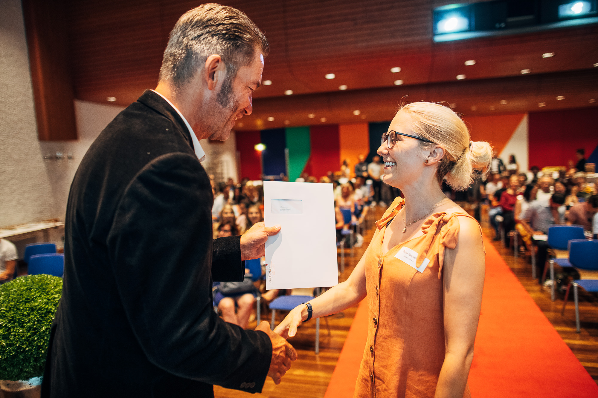 Export x3 1DX25102 Reportage