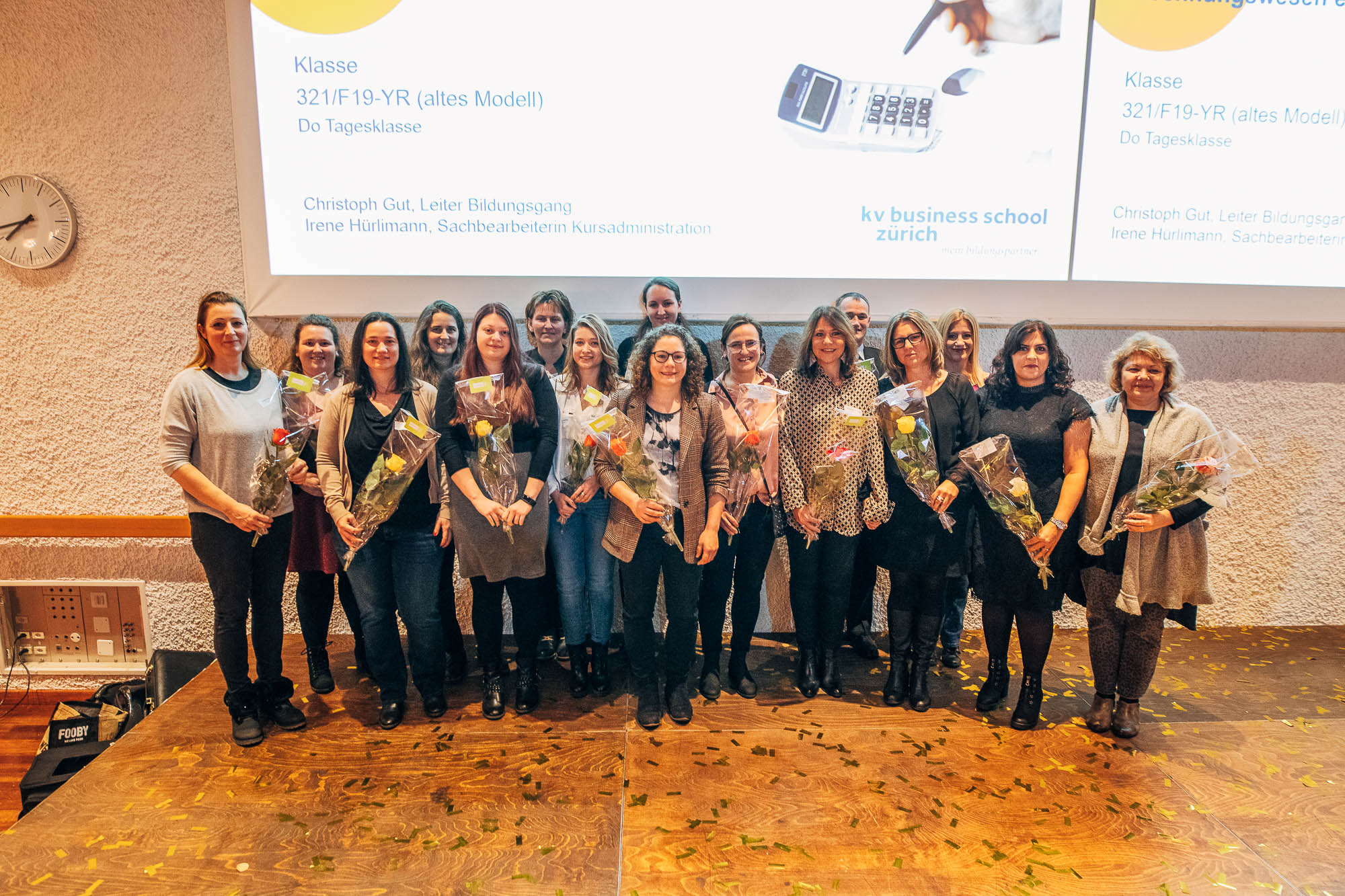 Export x3 5D4 0120 KVZ 2019 Abschlussfeier 12.12.2019