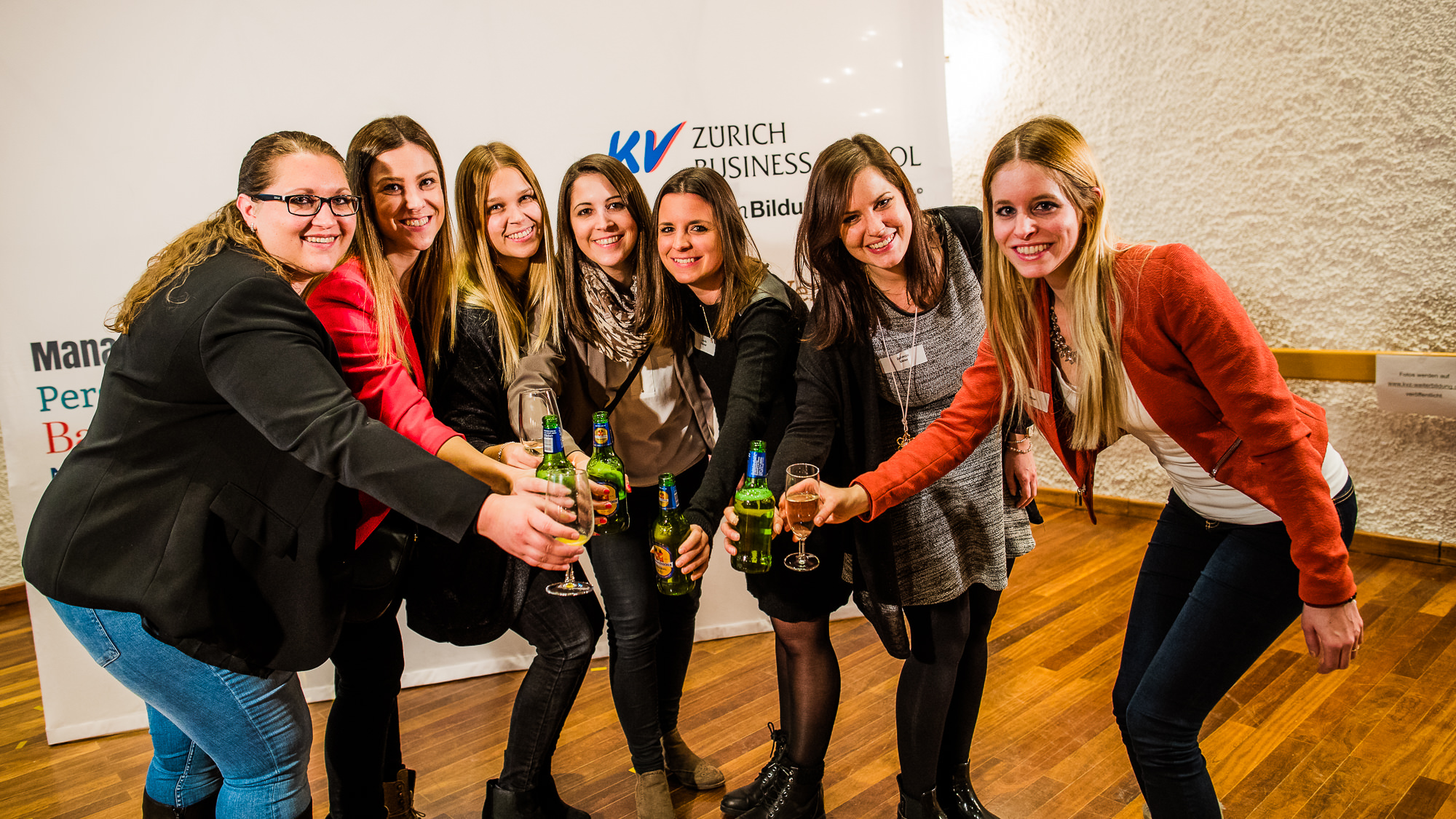 Export x3 1DX20065 KVZ Diplomfeier Sozialversicherungsfachleute