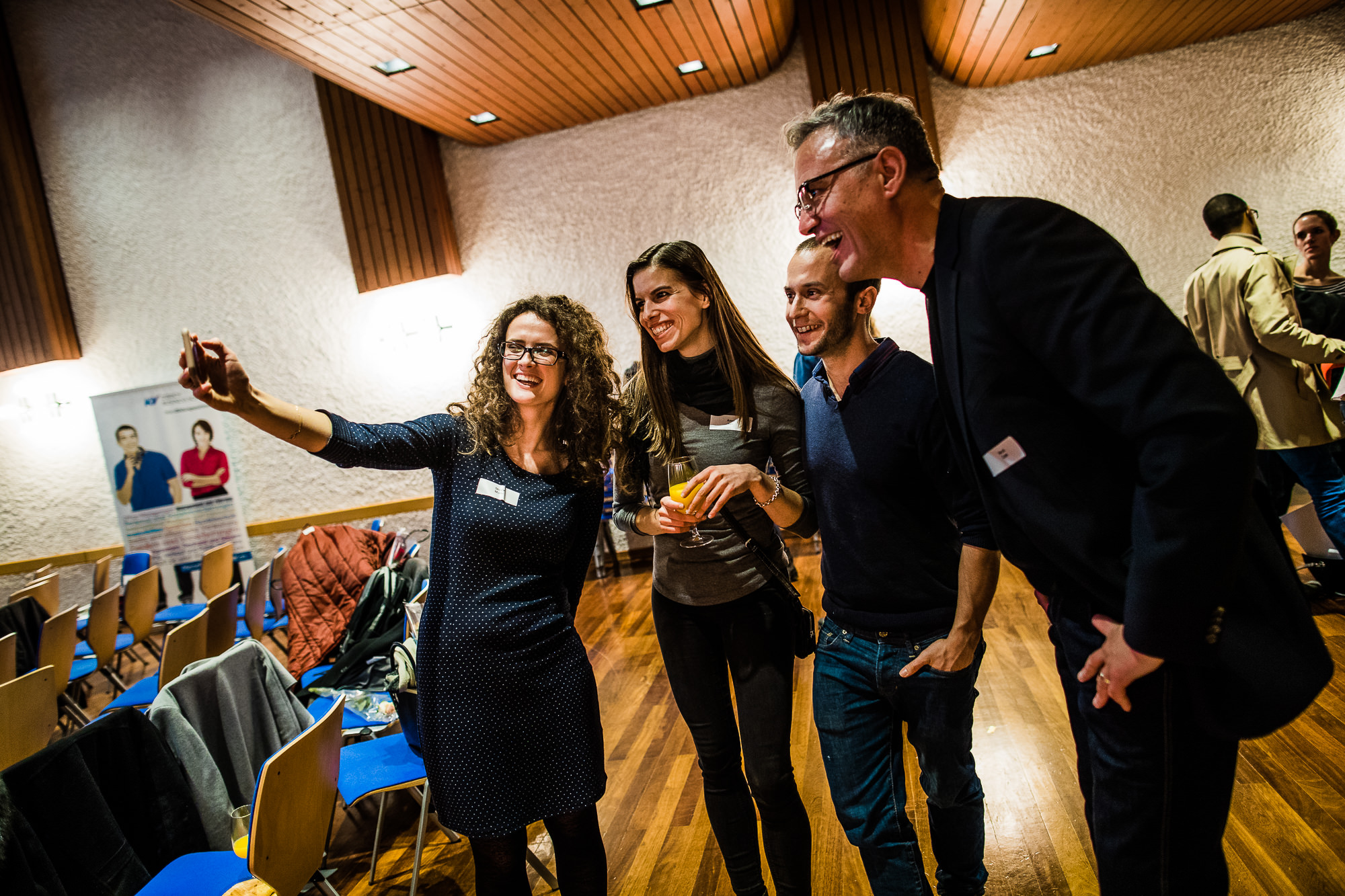 Export x3 1DX20168 KVZ Diplomfeier Sozialversicherungsfachleute