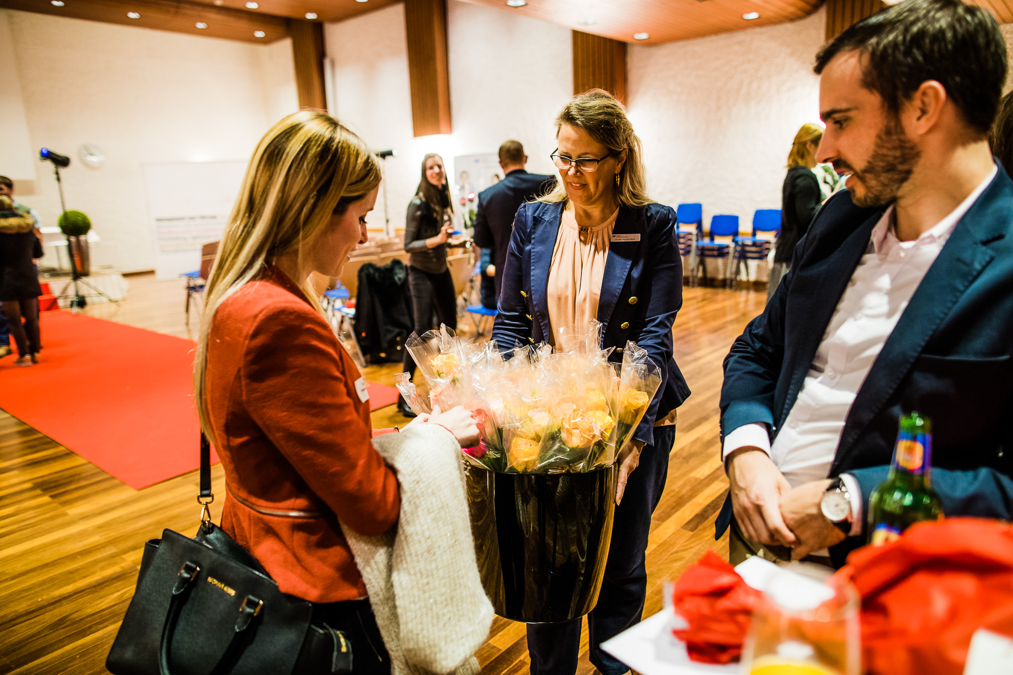 Export x3 1DX20197 KVZ Diplomfeier Sozialversicherungsfachleute