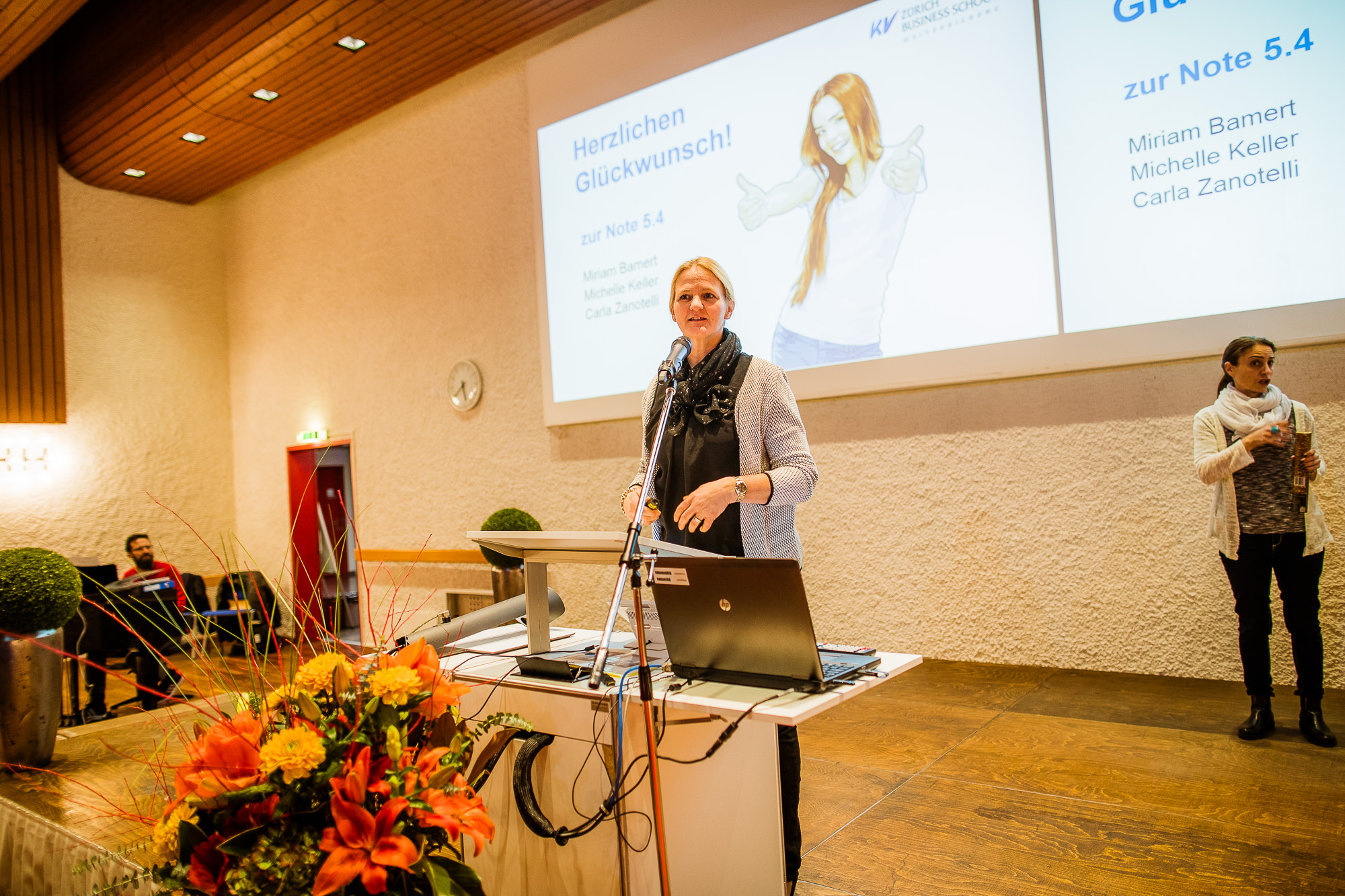 Export x3 1DX28971 KVZ Diplomfeier Sozialversicherungsfachleute