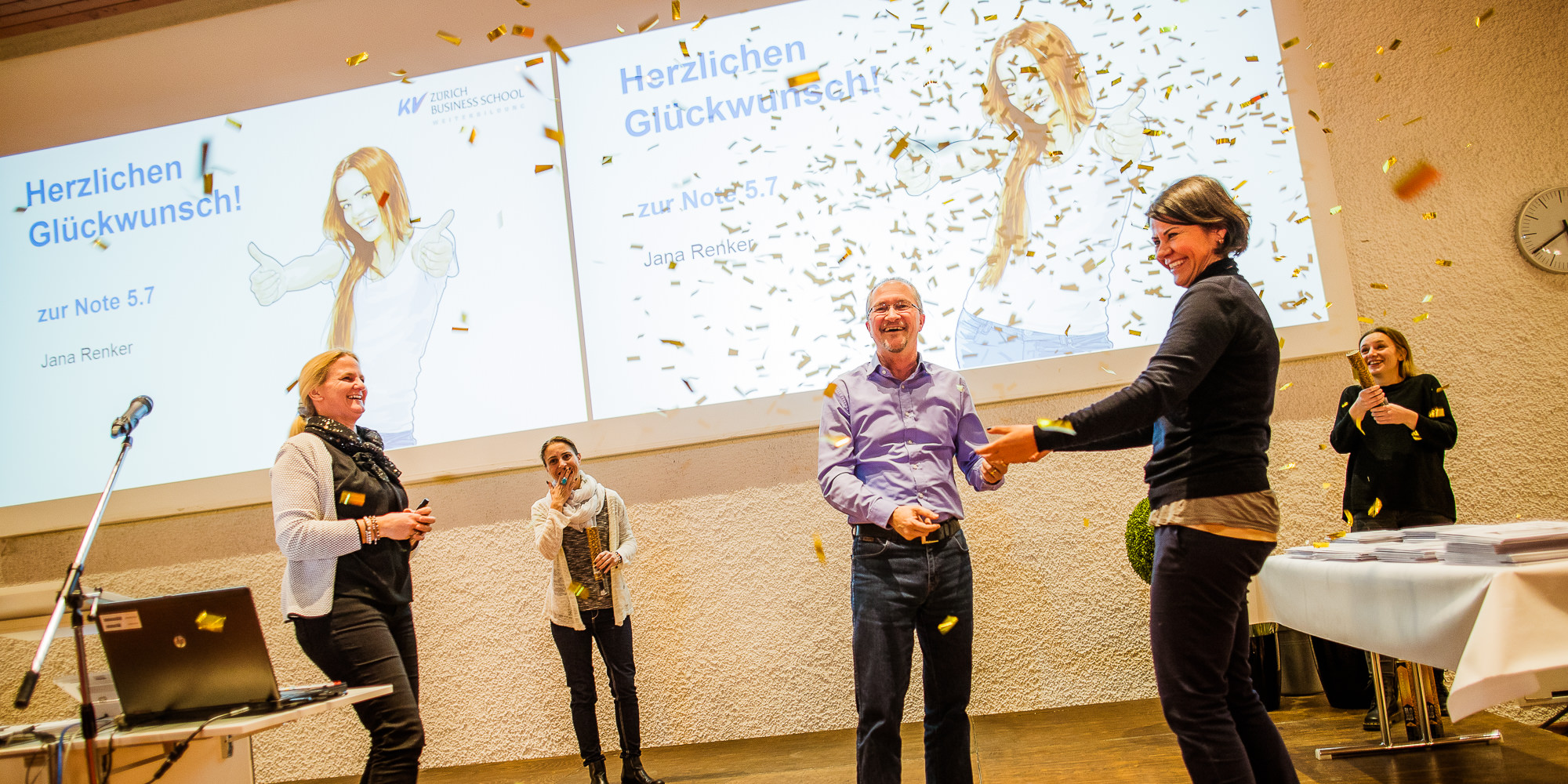 Export x3 1DX28991 KVZ Diplomfeier Sozialversicherungsfachleute