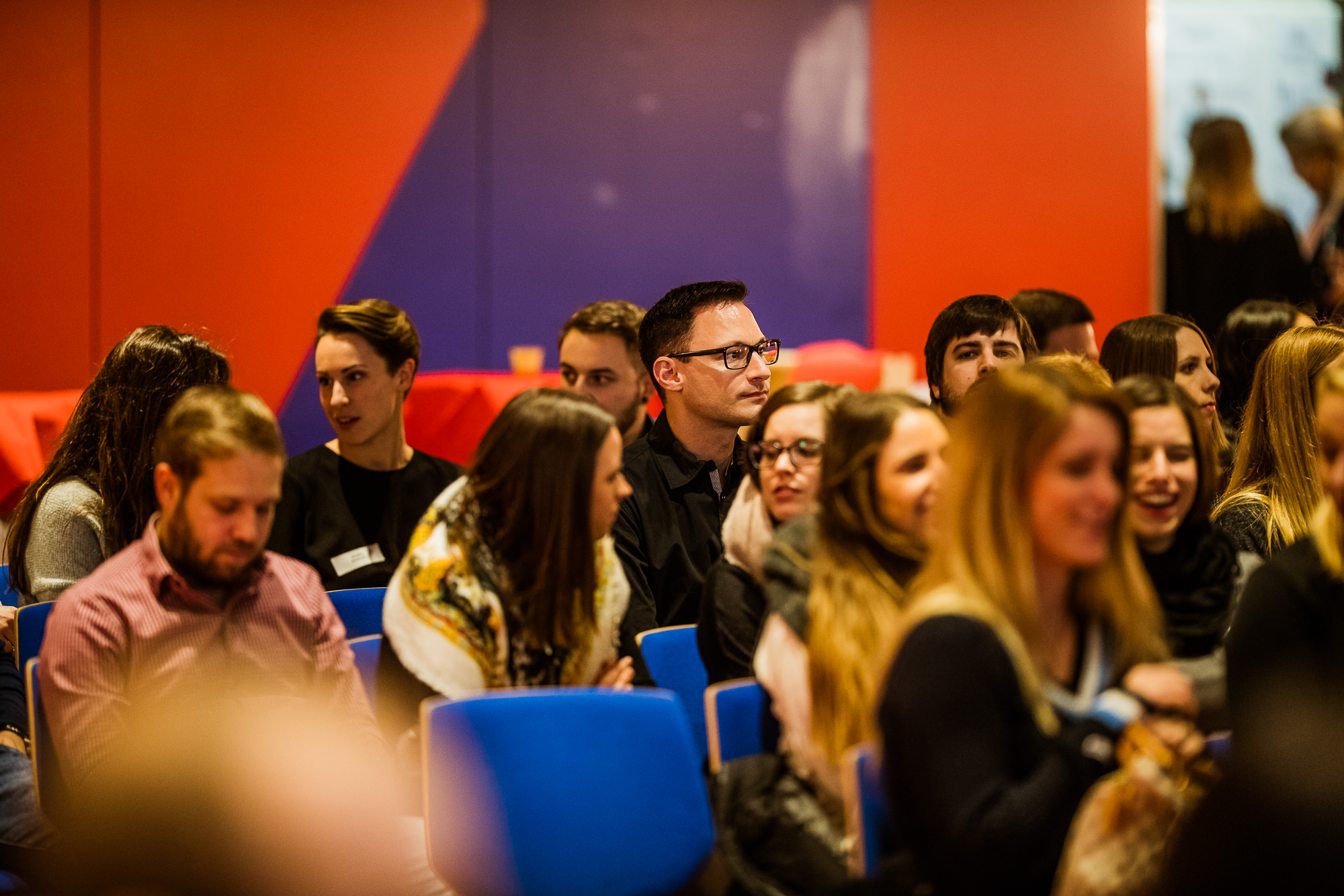 Export x3 1DX29124 KVZ Diplomfeier Sozialversicherungsfachleute