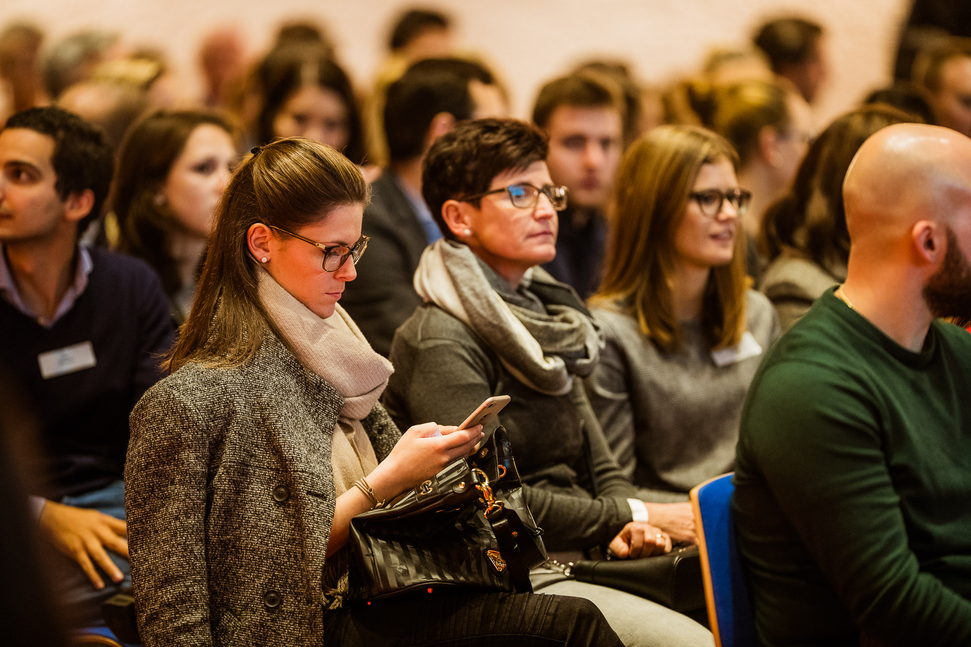 Export x3 1DX29126 KVZ Diplomfeier Sozialversicherungsfachleute