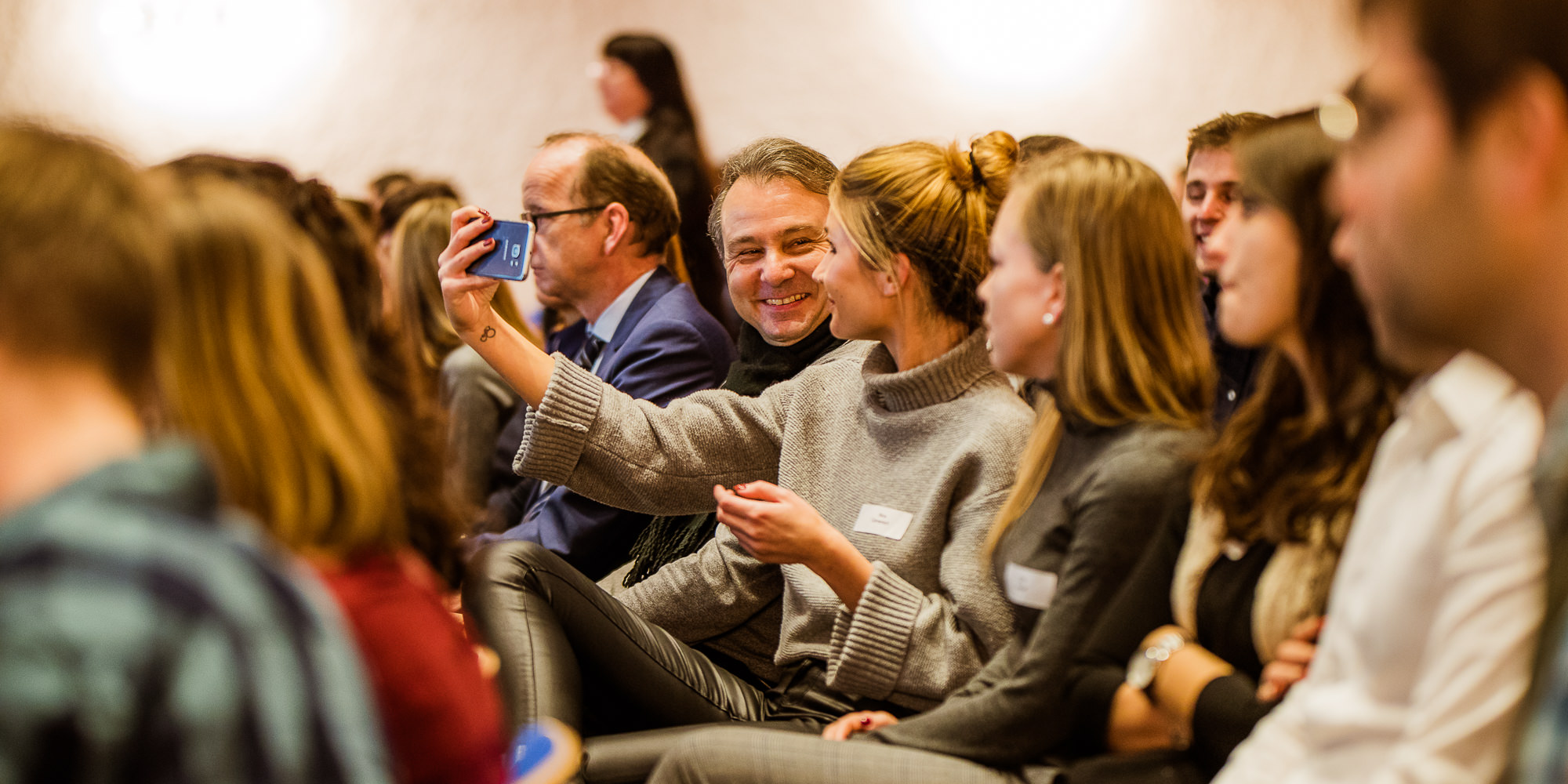 Export x3 1DX29175 KVZ Diplomfeier Sozialversicherungsfachleute