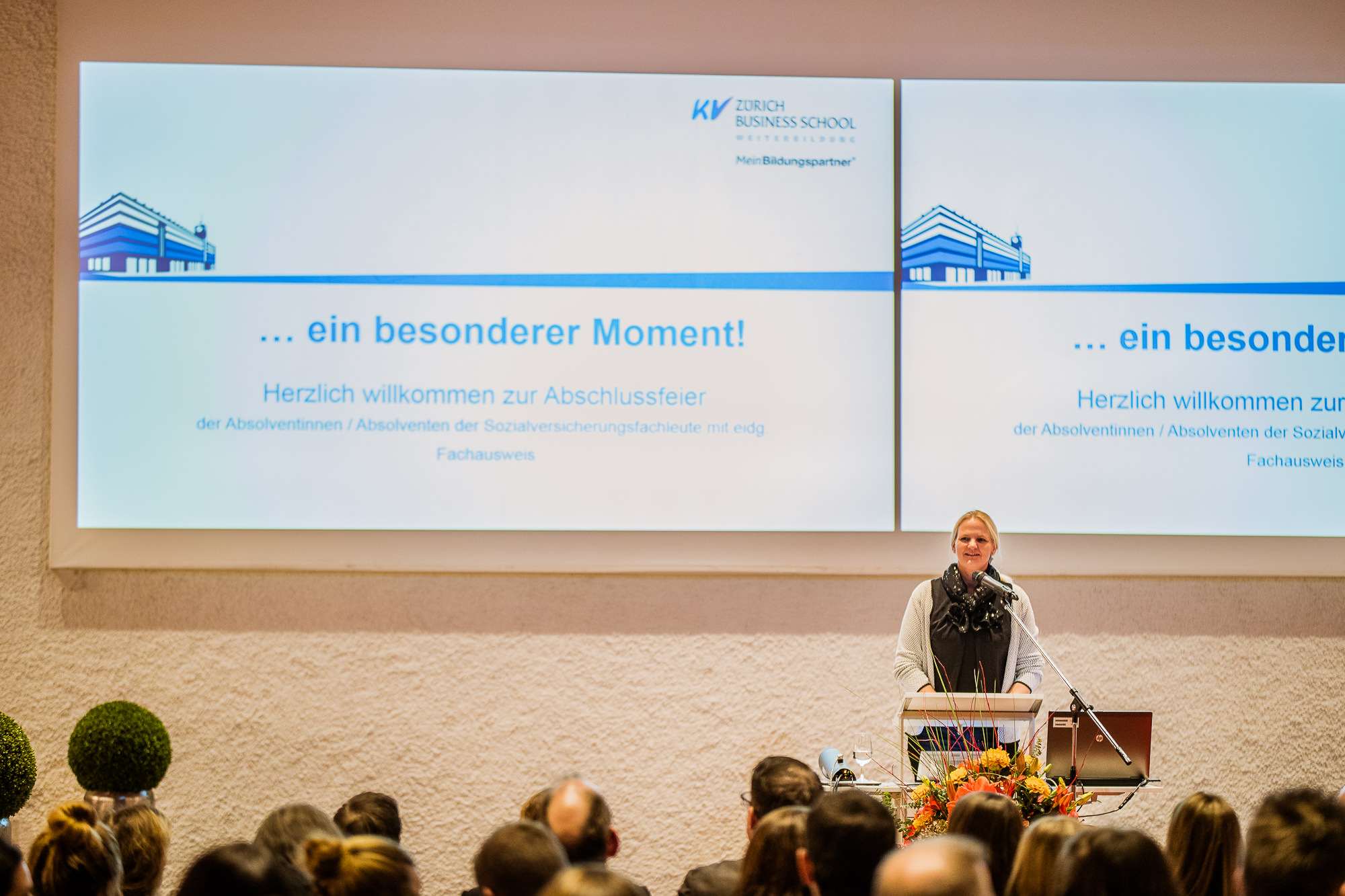 Export x3 1DX29182 KVZ Diplomfeier Sozialversicherungsfachleute