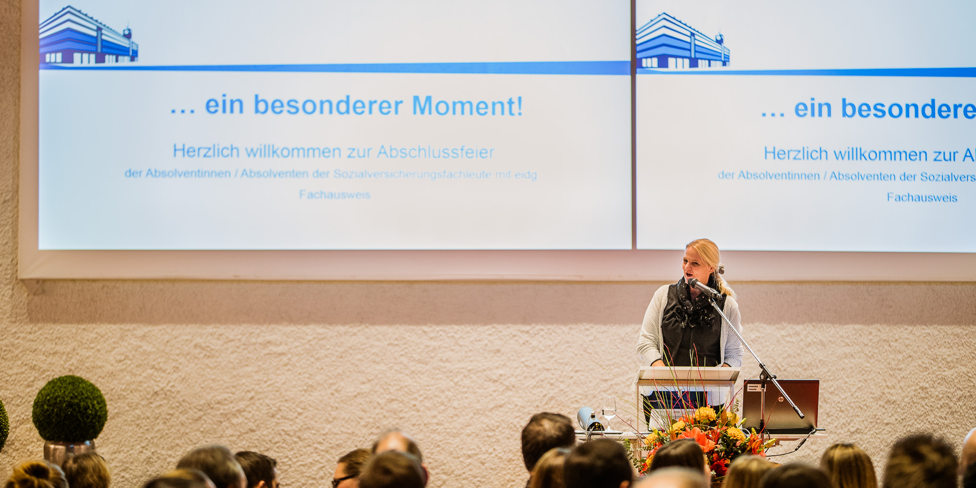 Export x3 1DX29184 KVZ Diplomfeier Sozialversicherungsfachleute