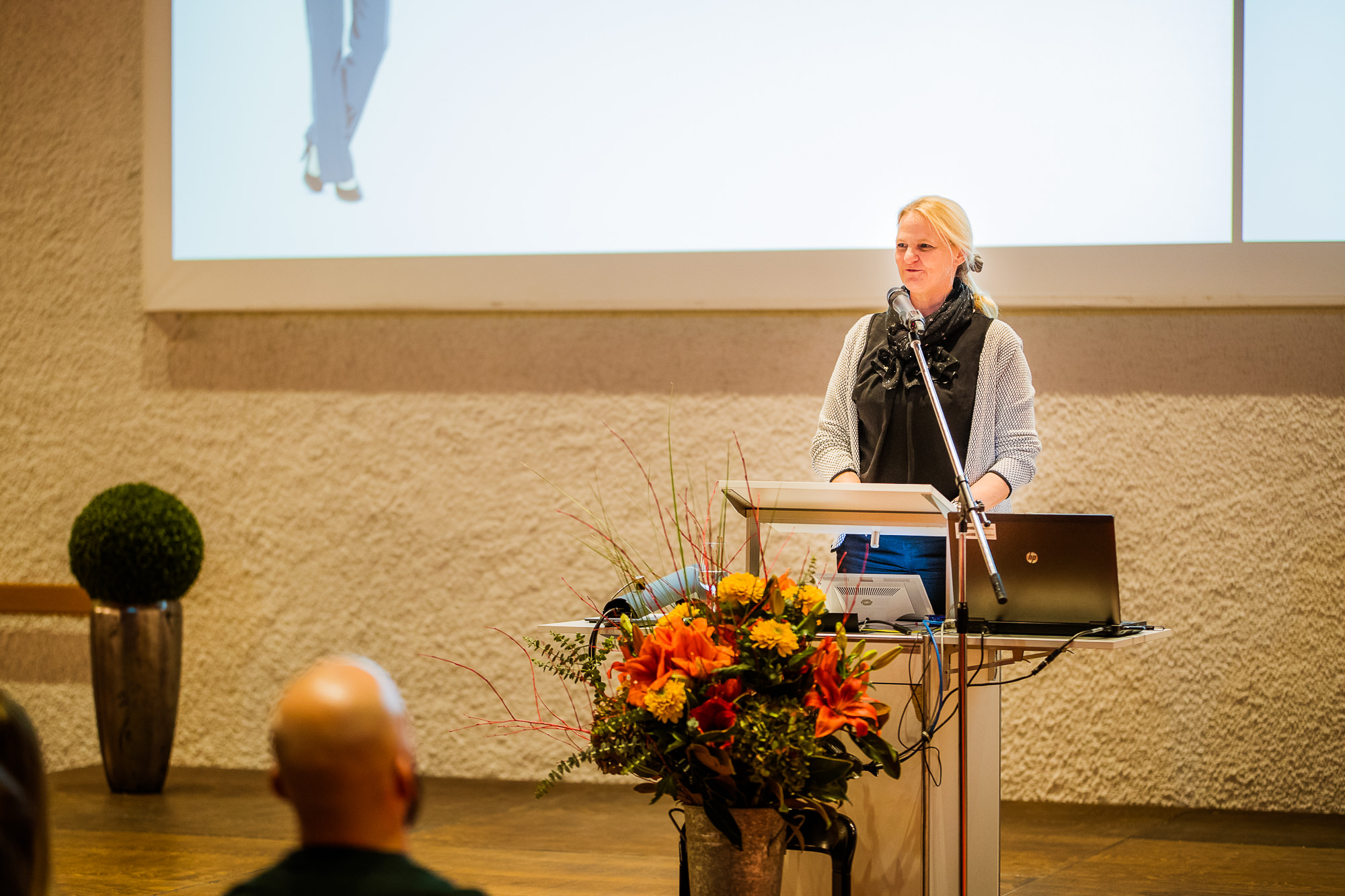 Export x3 1DX29185 KVZ Diplomfeier Sozialversicherungsfachleute