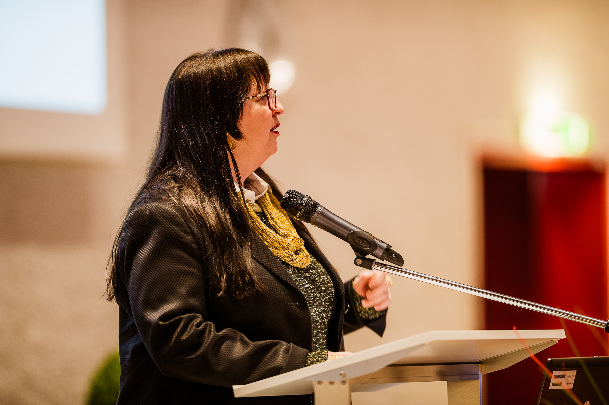 Export x3 1DX29275 KVZ Diplomfeier Sozialversicherungsfachleute