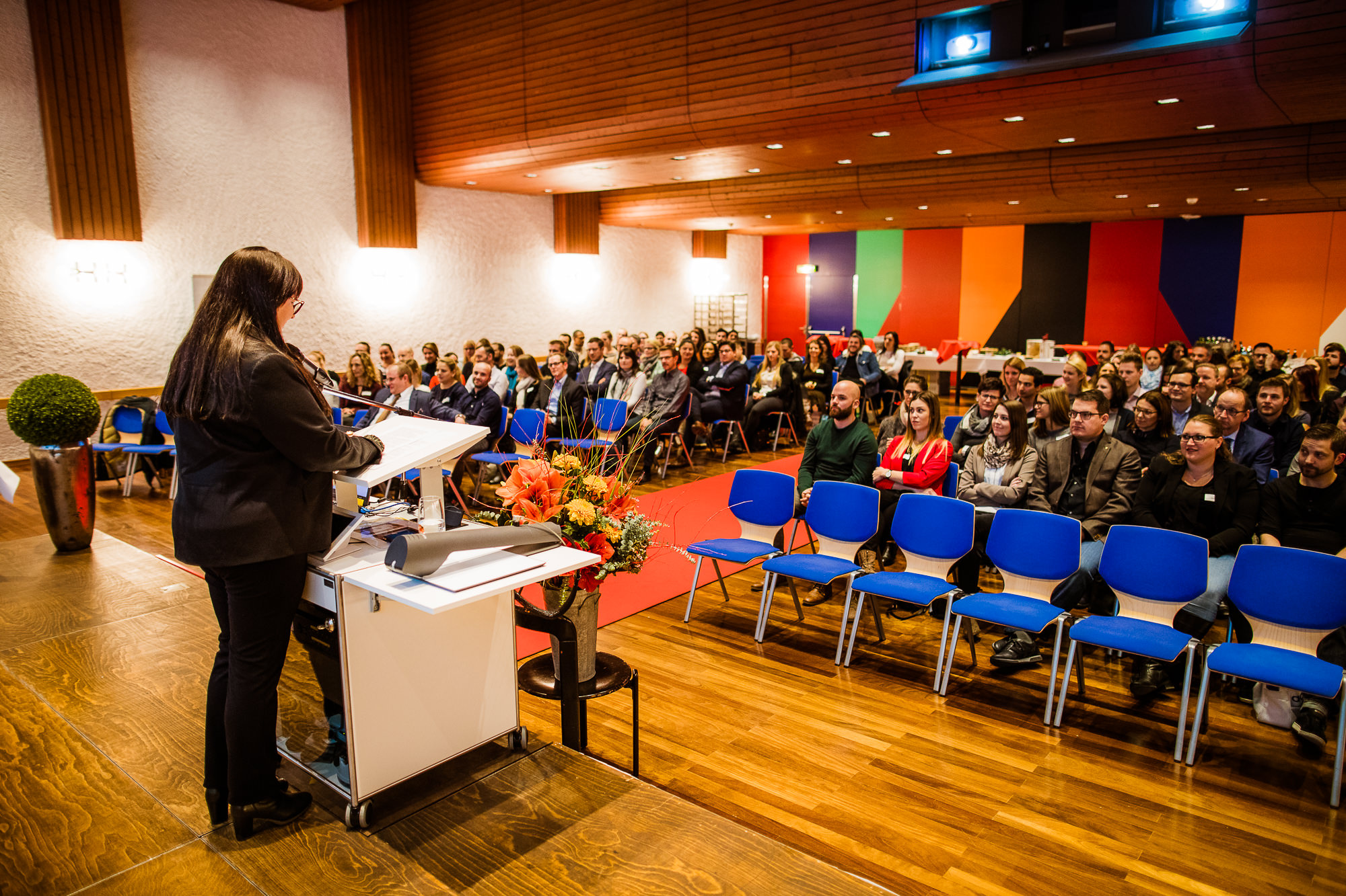 Export x3 1DX29284 KVZ Diplomfeier Sozialversicherungsfachleute