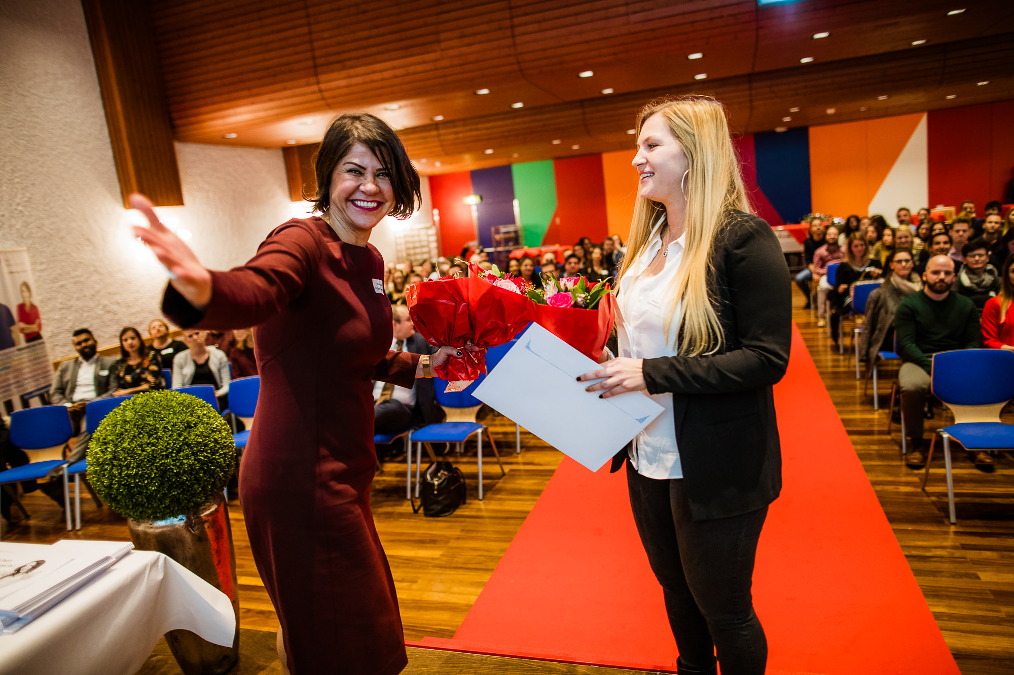 Export x3 1DX29401 KVZ Diplomfeier Sozialversicherungsfachleute