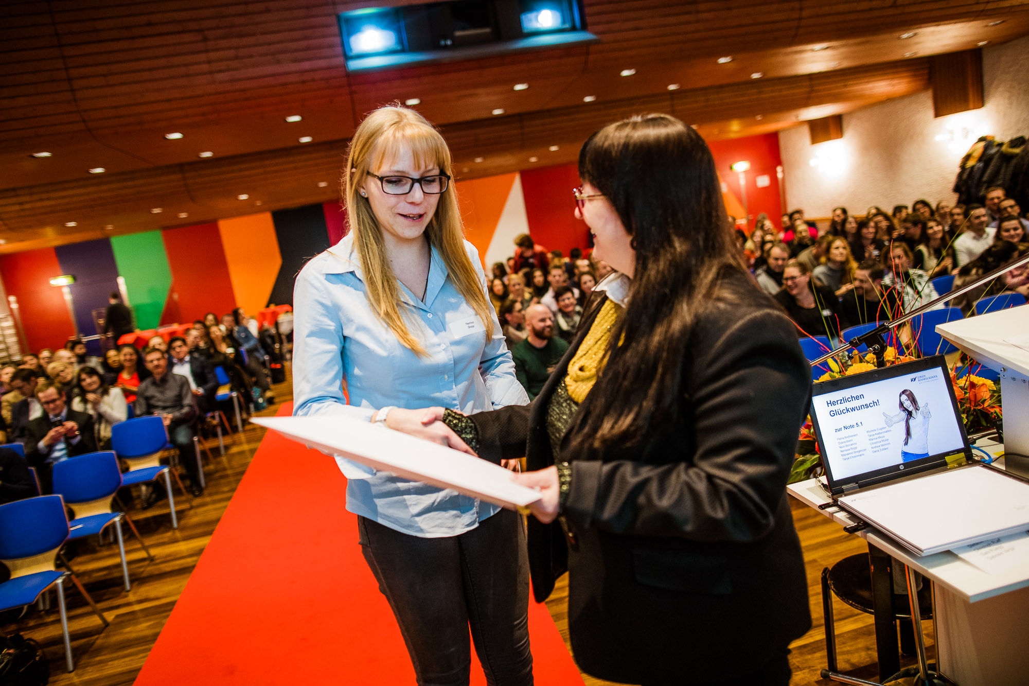 Export x3 1DX29457 KVZ Diplomfeier Sozialversicherungsfachleute