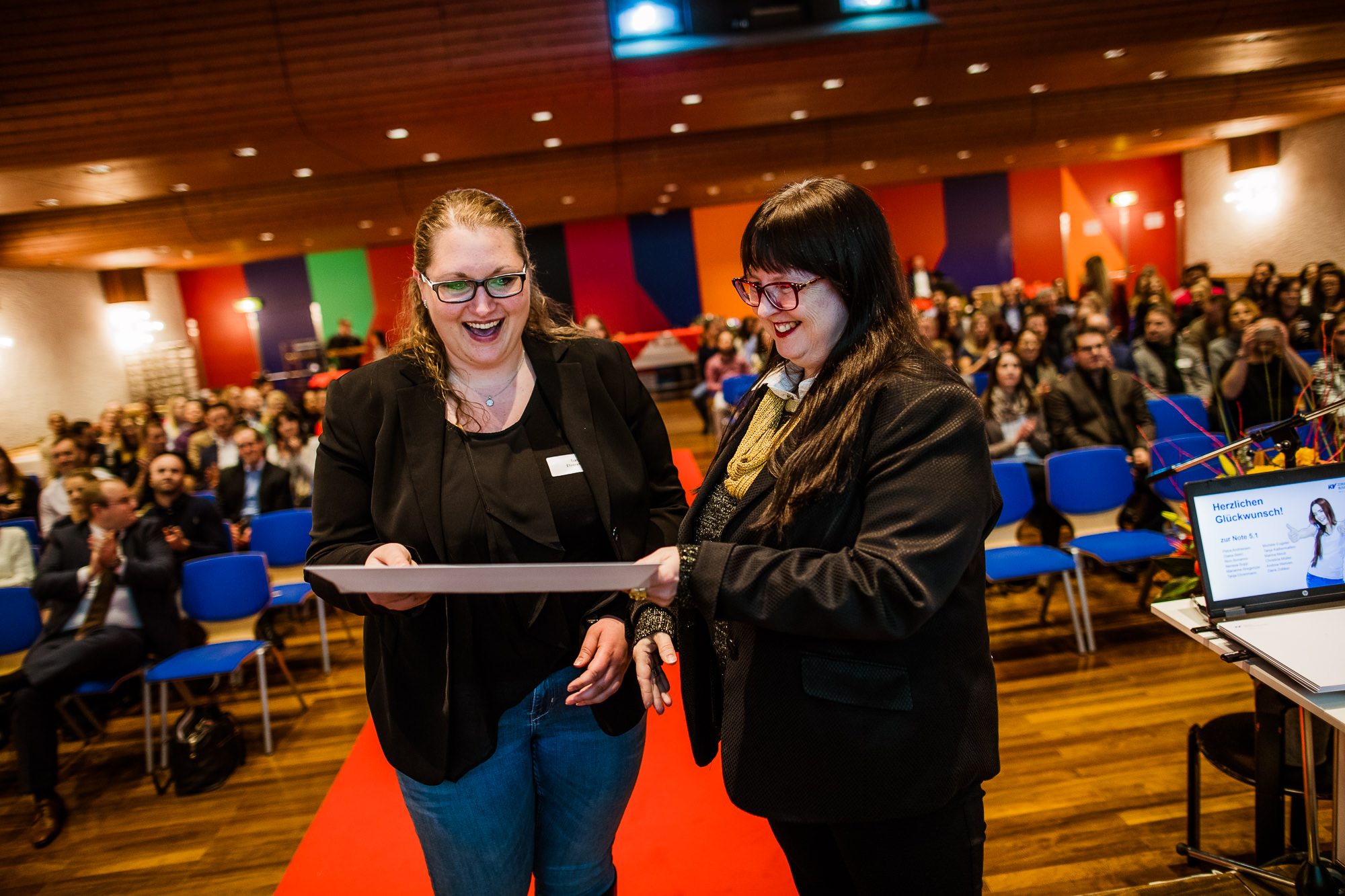 Export x3 1DX29479 KVZ Diplomfeier Sozialversicherungsfachleute