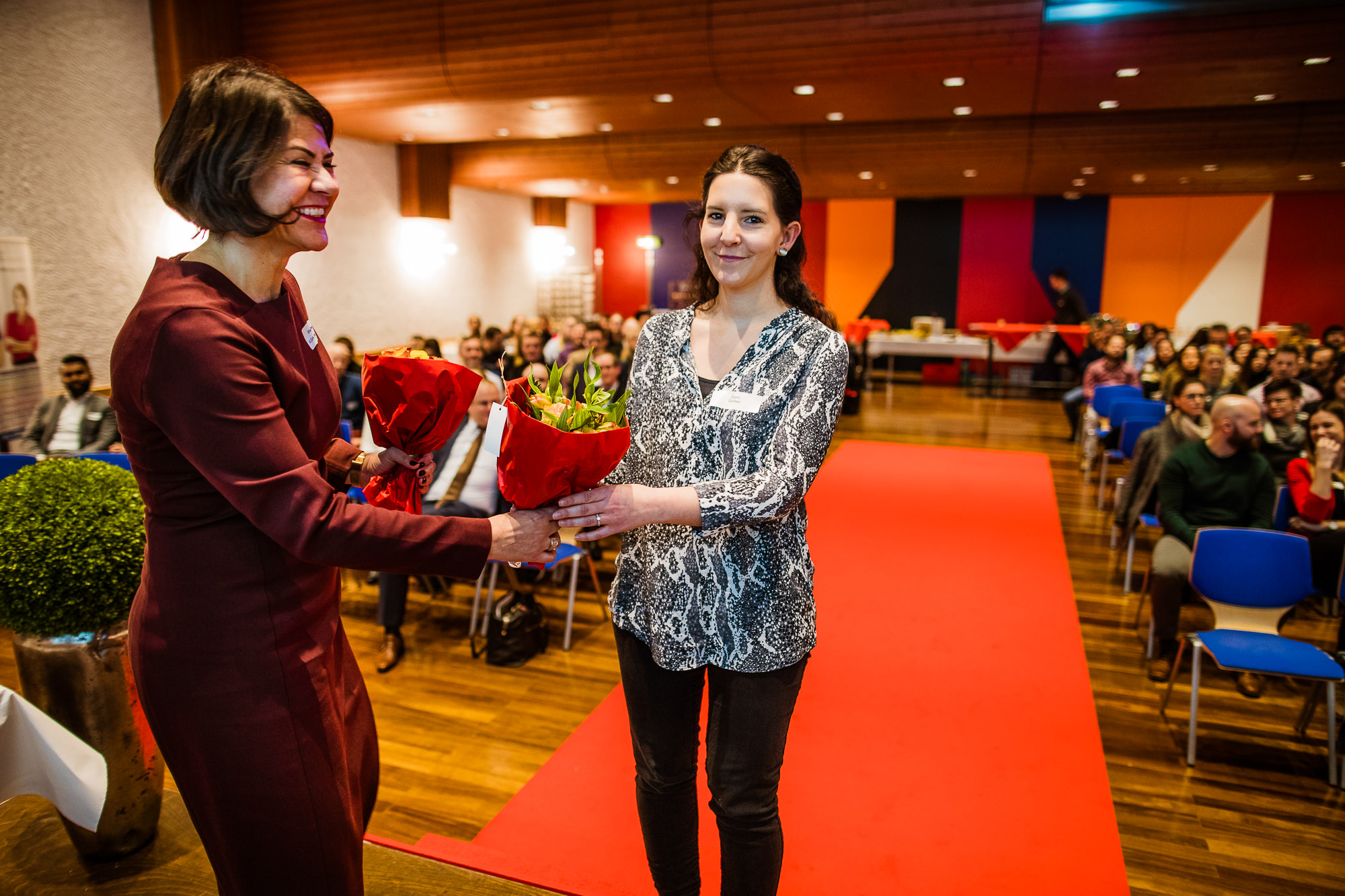 Export x3 1DX29510 KVZ Diplomfeier Sozialversicherungsfachleute