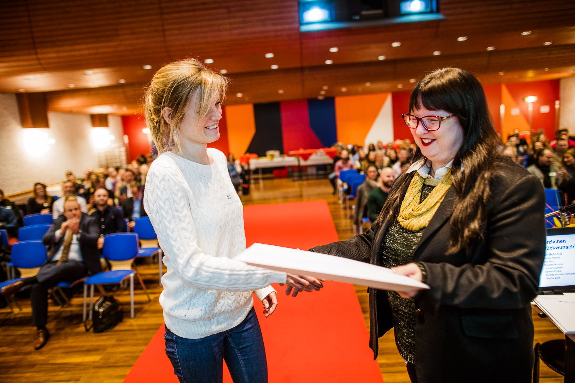 Export x3 1DX29517 KVZ Diplomfeier Sozialversicherungsfachleute