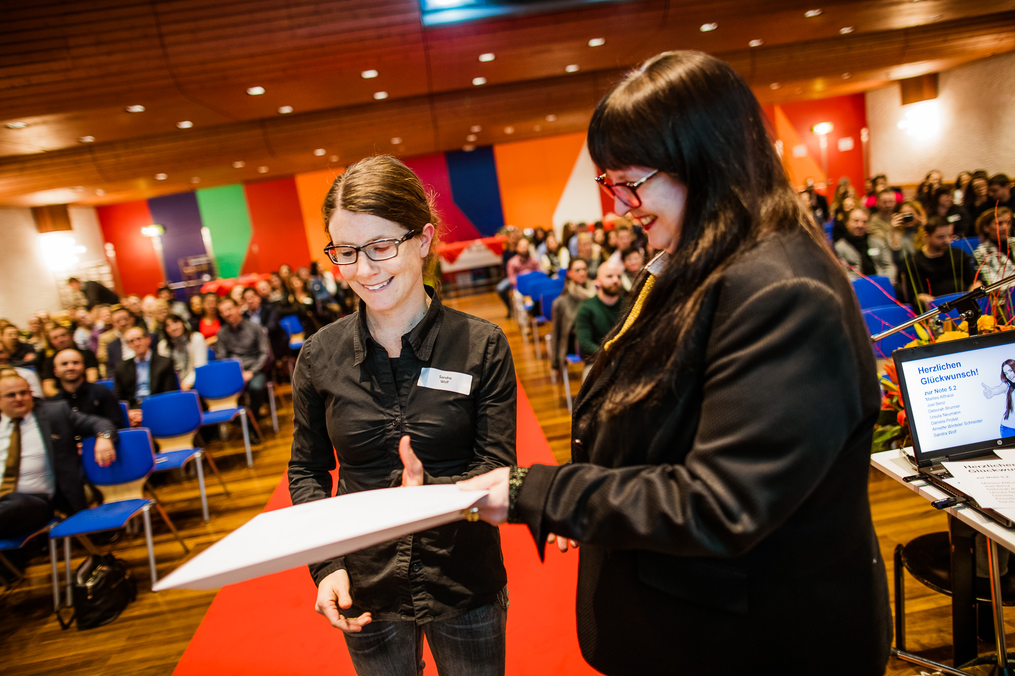 Export x3 1DX29542 KVZ Diplomfeier Sozialversicherungsfachleute