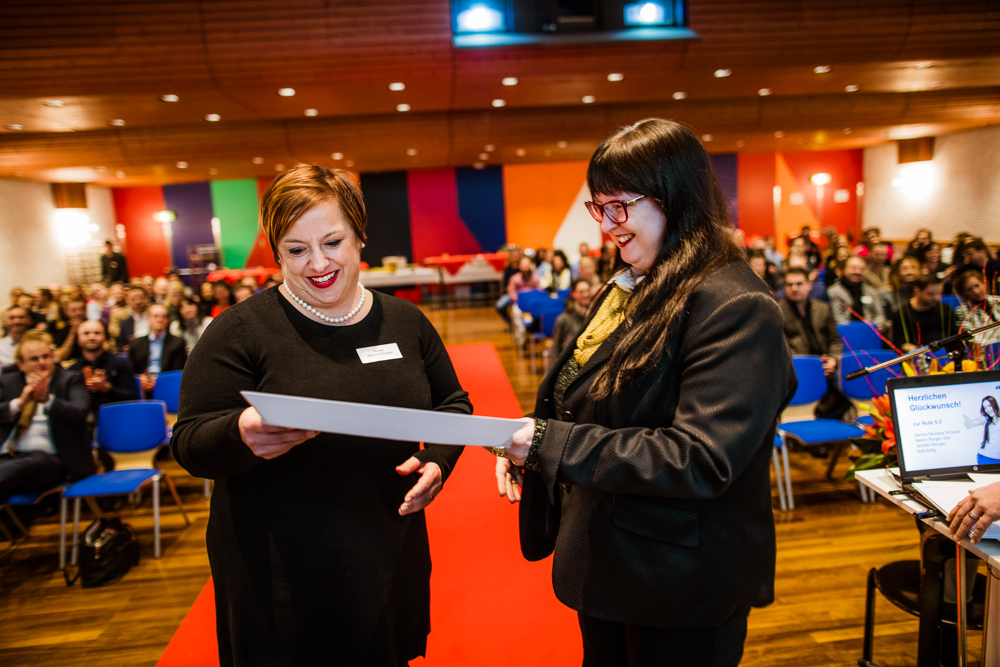 Export x3 1DX29550 KVZ Diplomfeier Sozialversicherungsfachleute