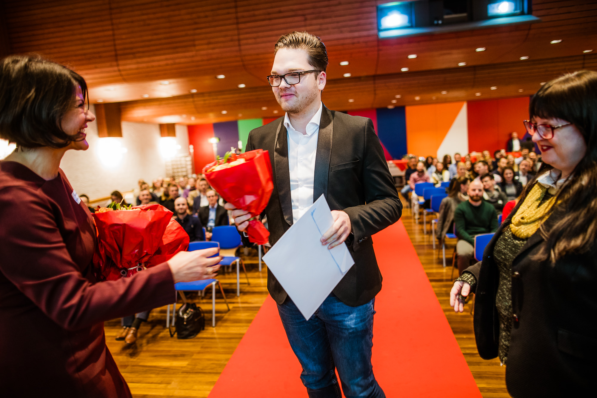 Export x3 1DX29565 KVZ Diplomfeier Sozialversicherungsfachleute