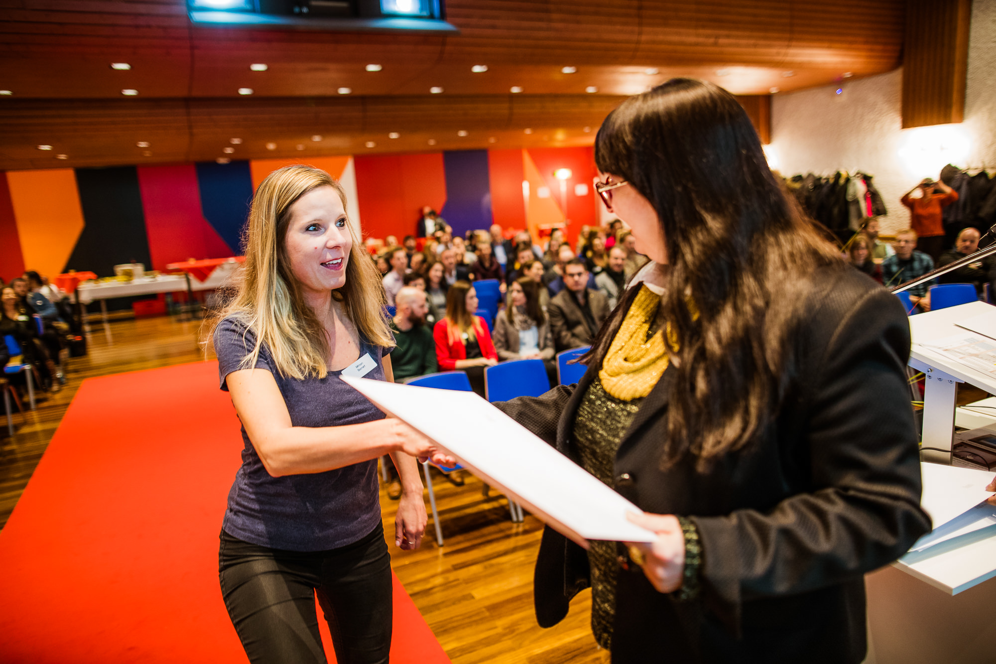 Export x3 1DX29568 KVZ Diplomfeier Sozialversicherungsfachleute