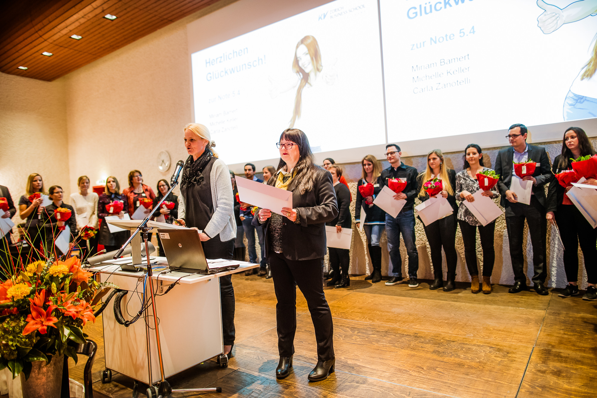 Export x3 1DX29583 KVZ Diplomfeier Sozialversicherungsfachleute