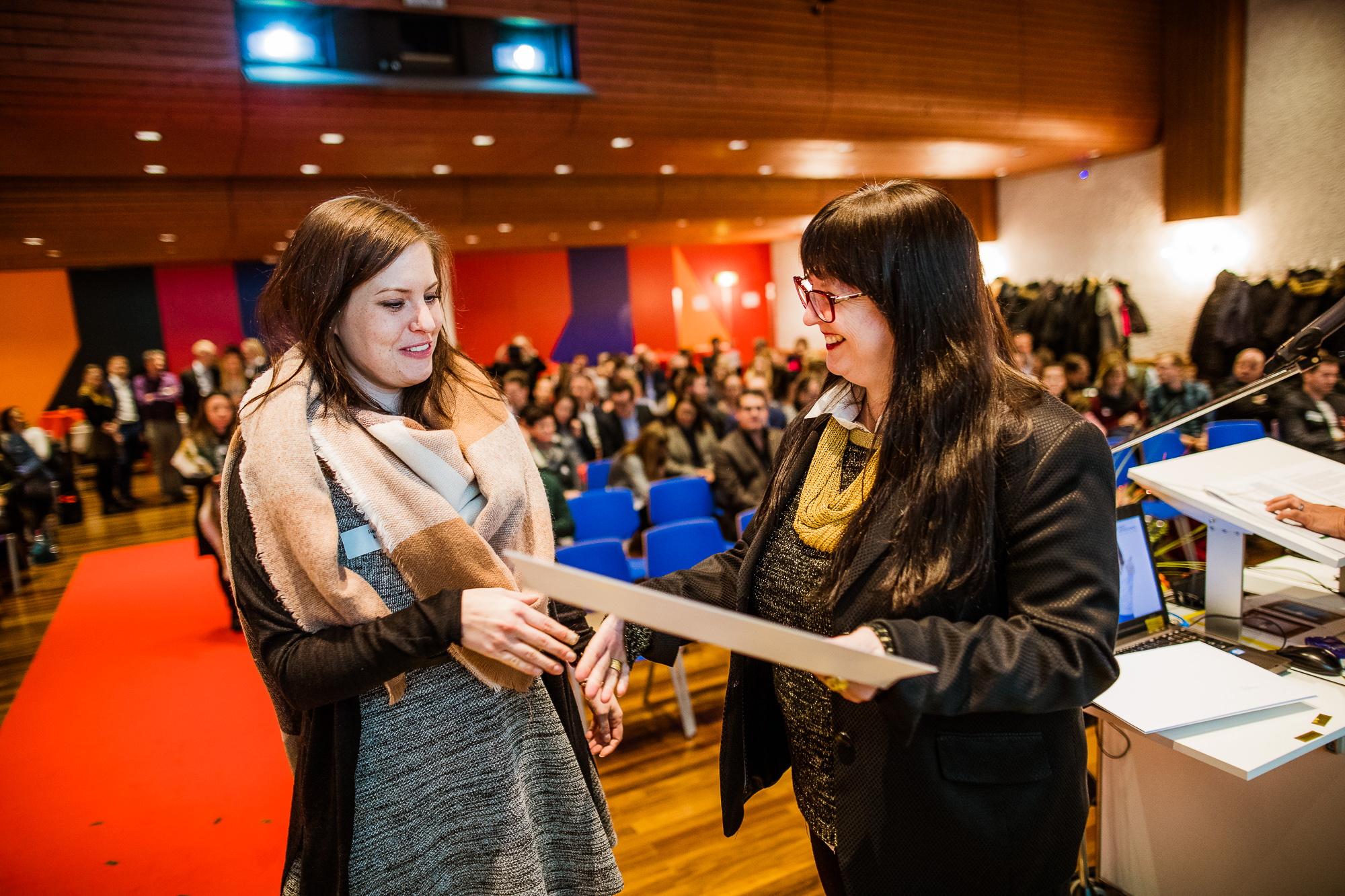 Export x3 1DX29662 KVZ Diplomfeier Sozialversicherungsfachleute