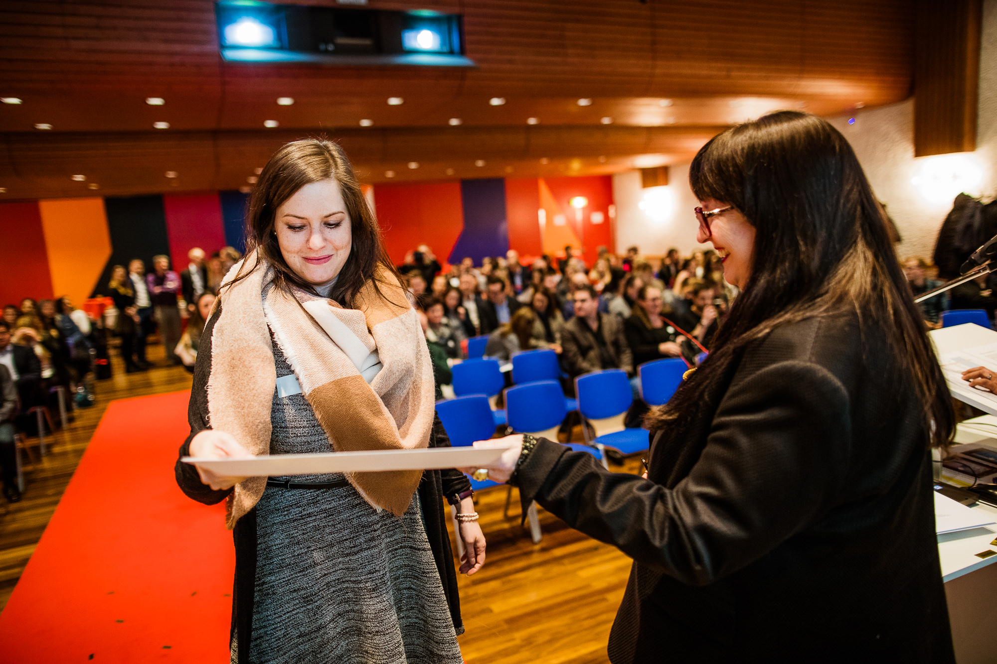 Export x3 1DX29664 KVZ Diplomfeier Sozialversicherungsfachleute