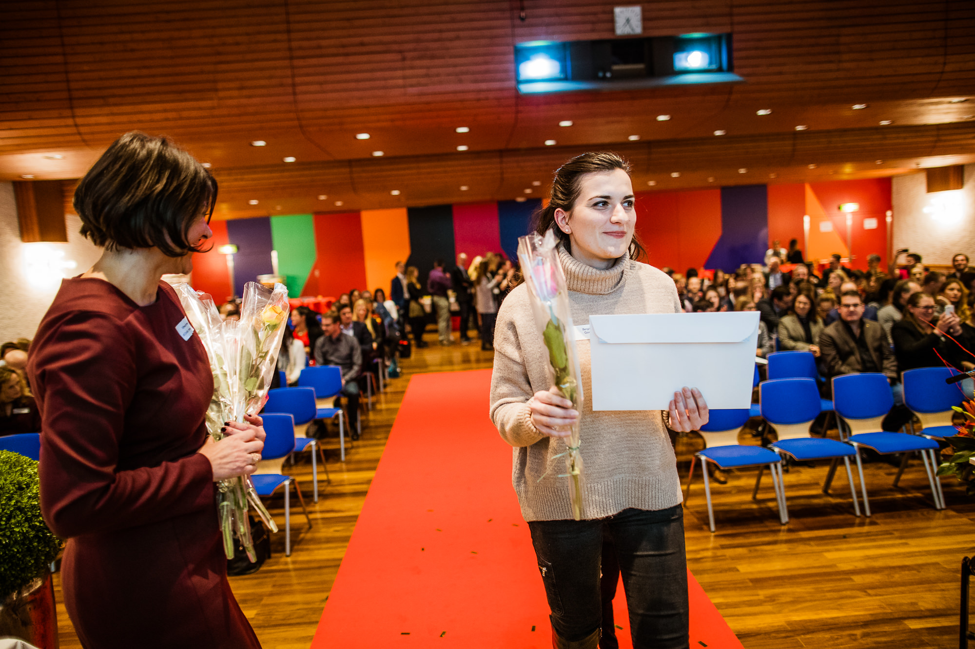 Export x3 1DX29692 KVZ Diplomfeier Sozialversicherungsfachleute