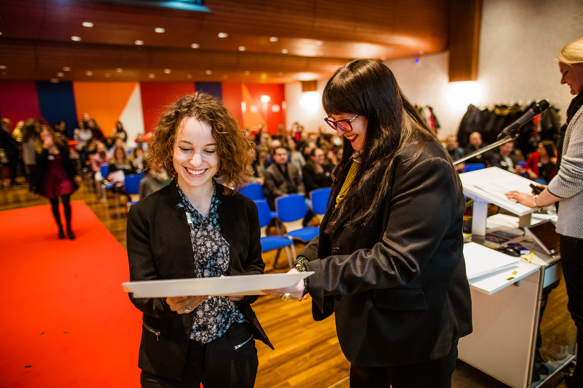 Export x3 1DX29696 KVZ Diplomfeier Sozialversicherungsfachleute