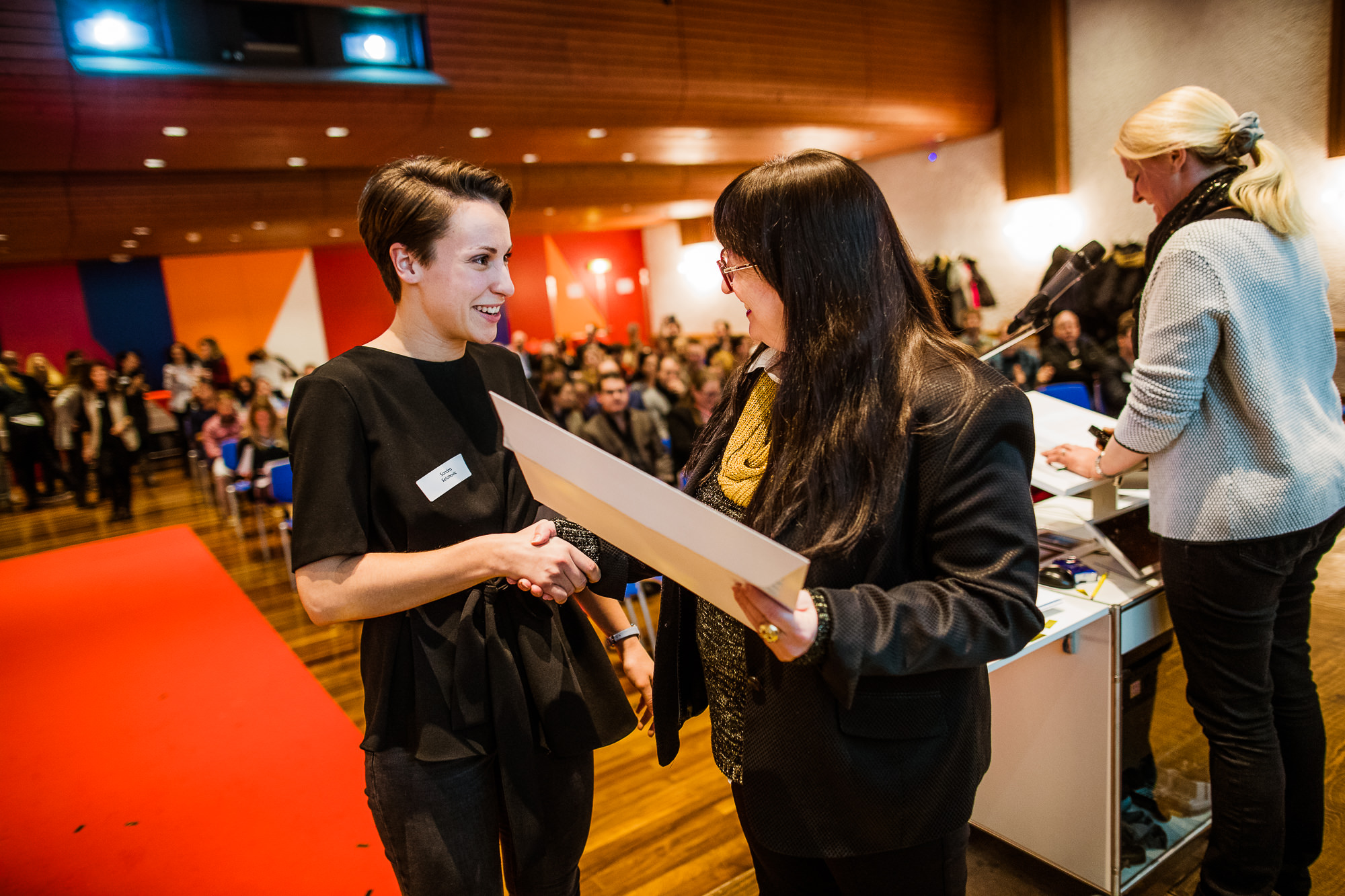 Export x3 1DX29707 KVZ Diplomfeier Sozialversicherungsfachleute