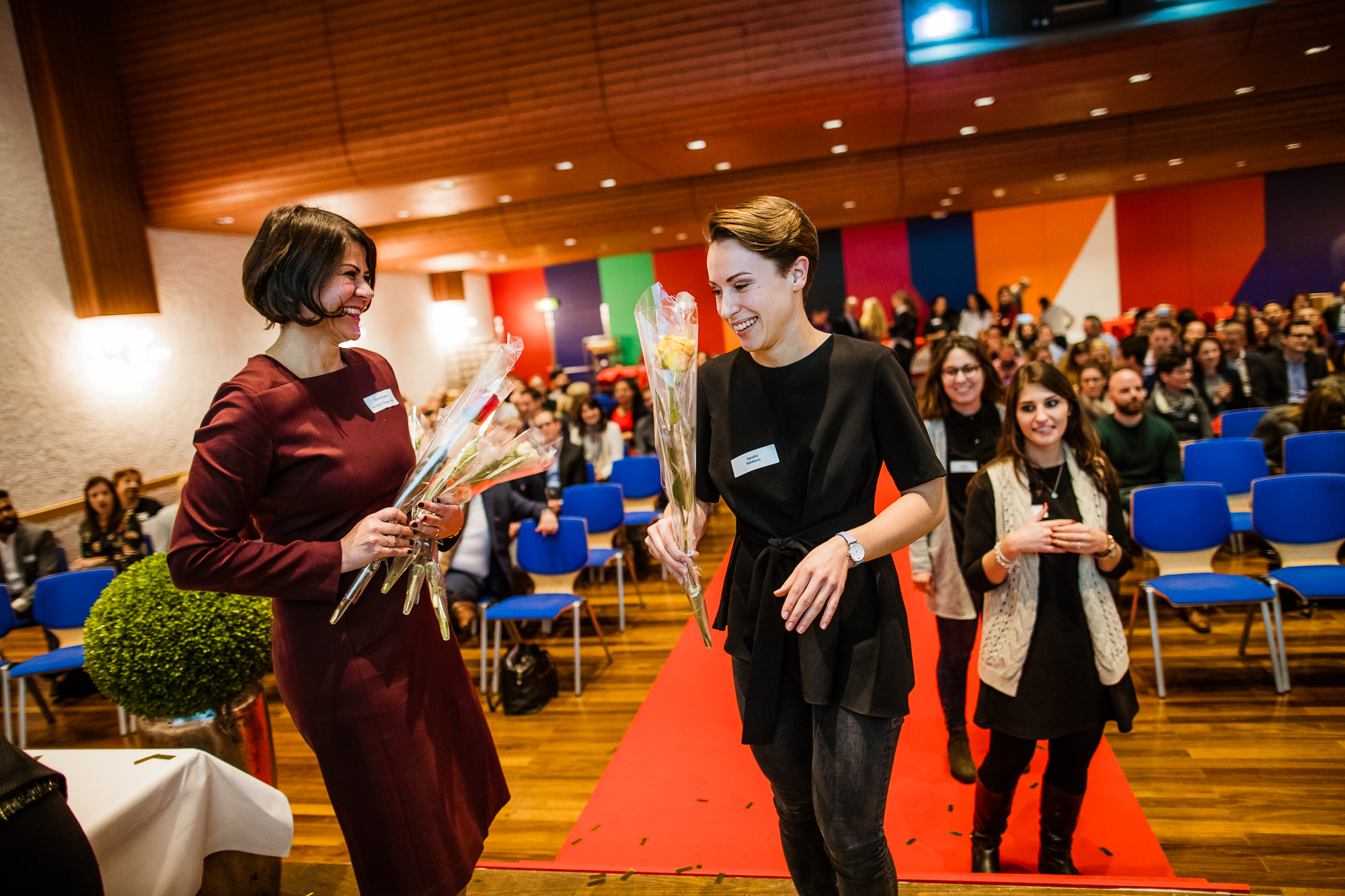 Export x3 1DX29712 KVZ Diplomfeier Sozialversicherungsfachleute