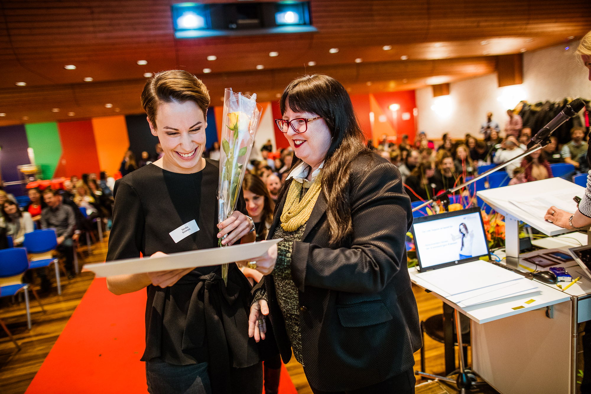 Export x3 1DX29716 KVZ Diplomfeier Sozialversicherungsfachleute