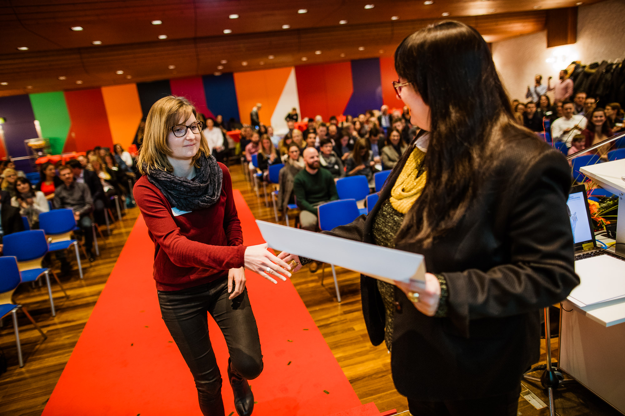 Export x3 1DX29728 KVZ Diplomfeier Sozialversicherungsfachleute