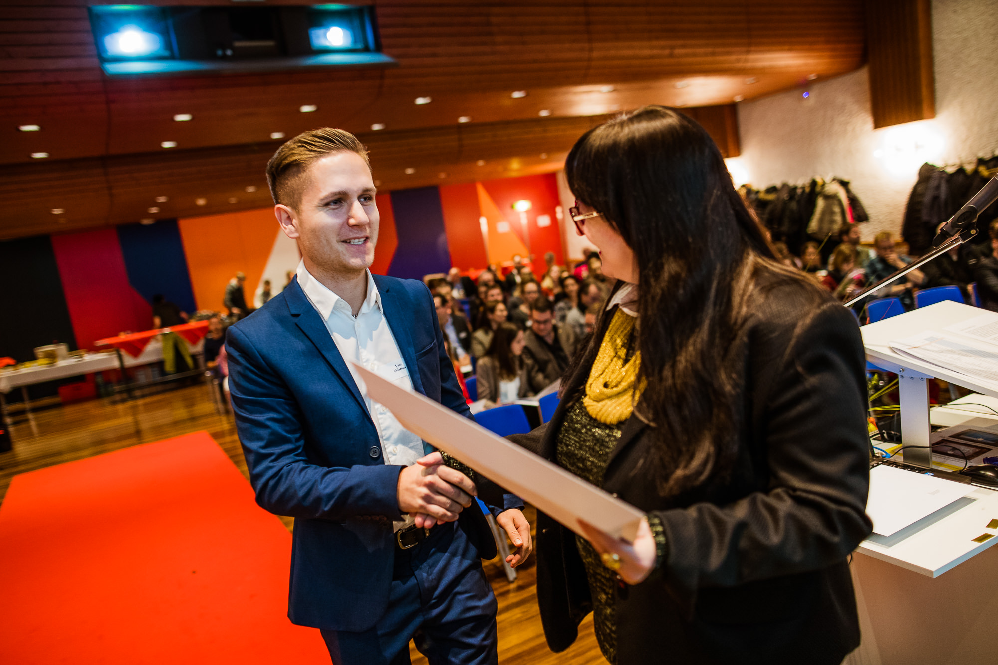 Export x3 1DX29786 KVZ Diplomfeier Sozialversicherungsfachleute