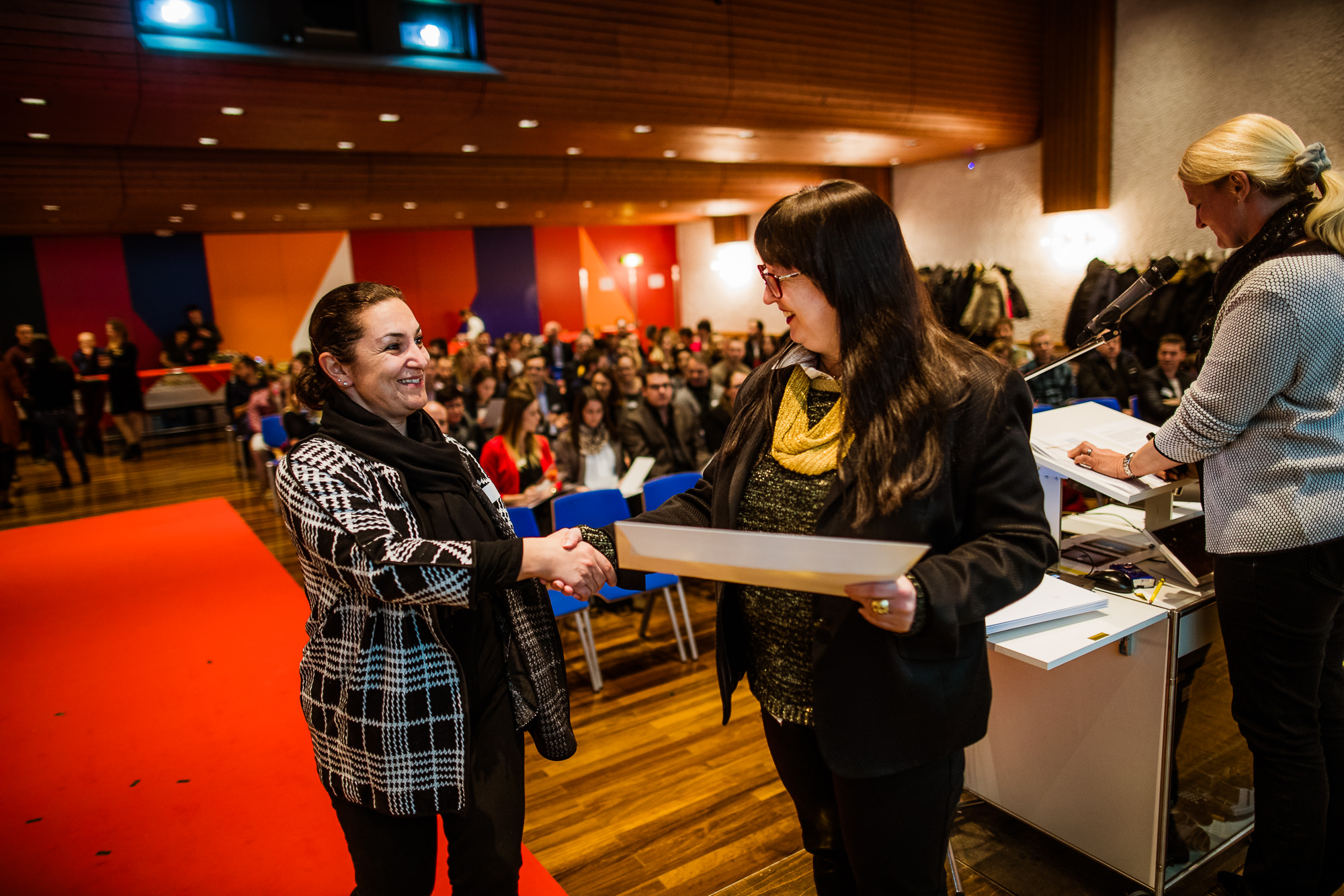 Export x3 1DX29799 KVZ Diplomfeier Sozialversicherungsfachleute