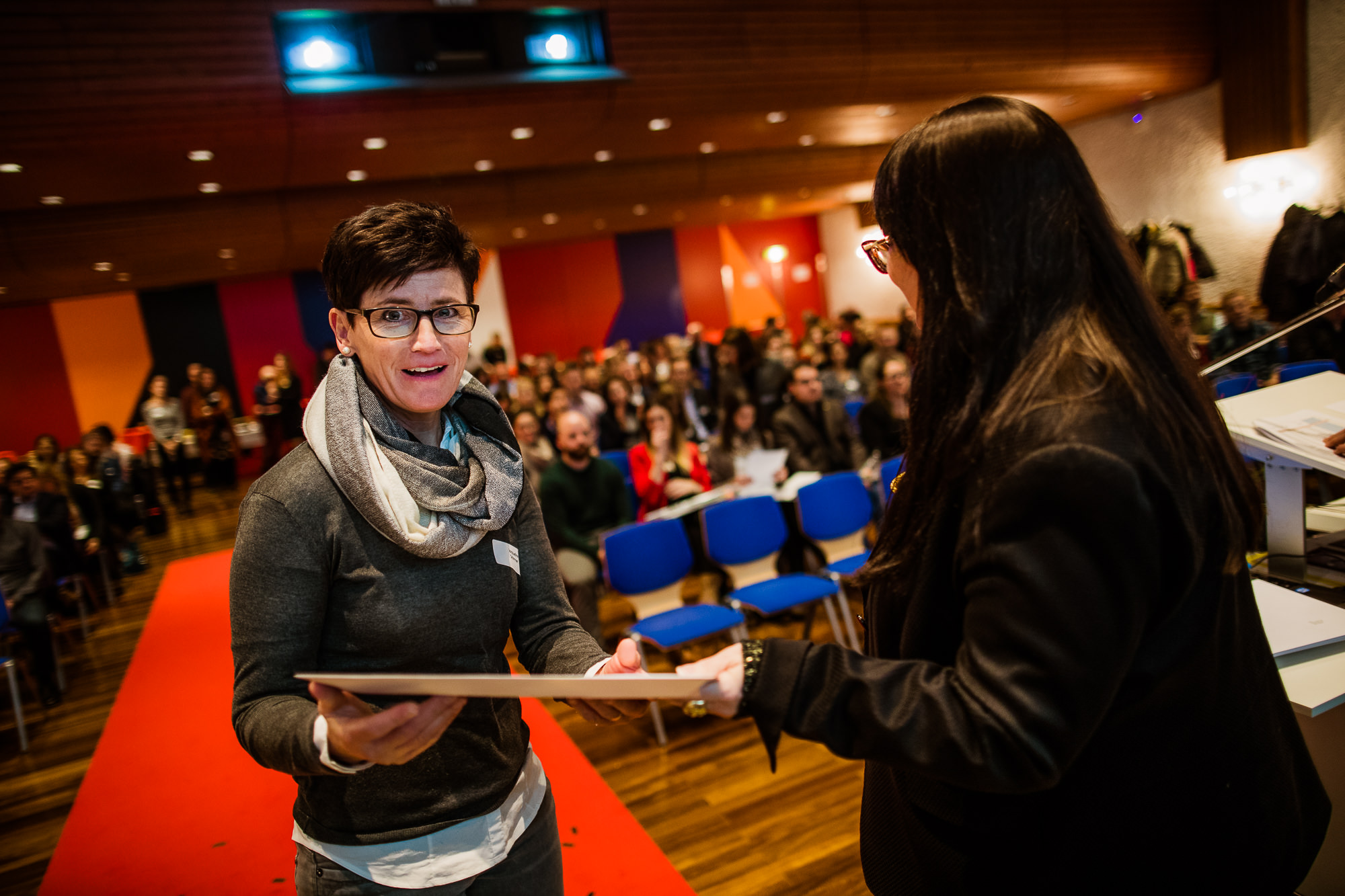 Export x3 1DX29821 KVZ Diplomfeier Sozialversicherungsfachleute