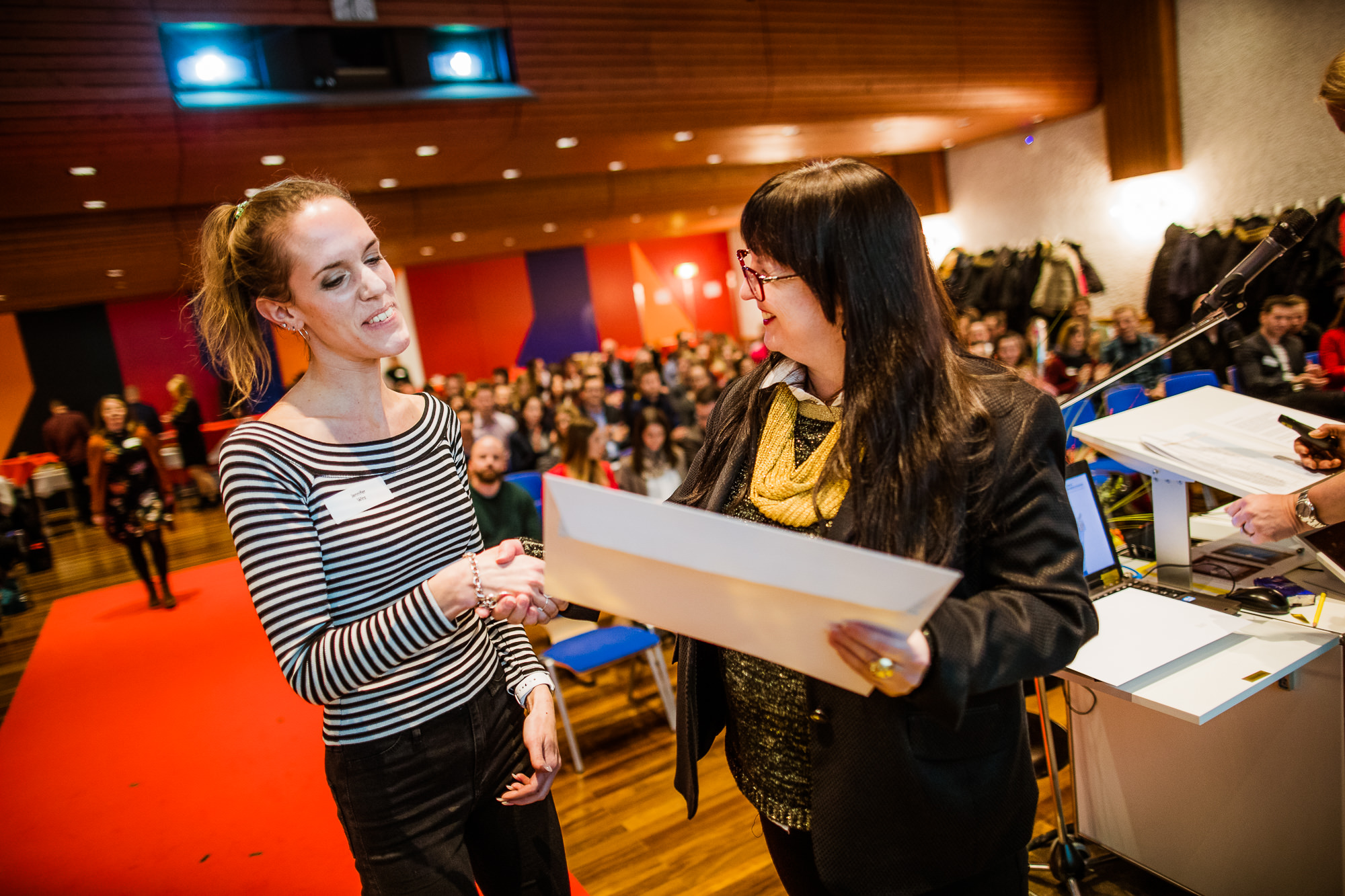 Export x3 1DX29838 KVZ Diplomfeier Sozialversicherungsfachleute