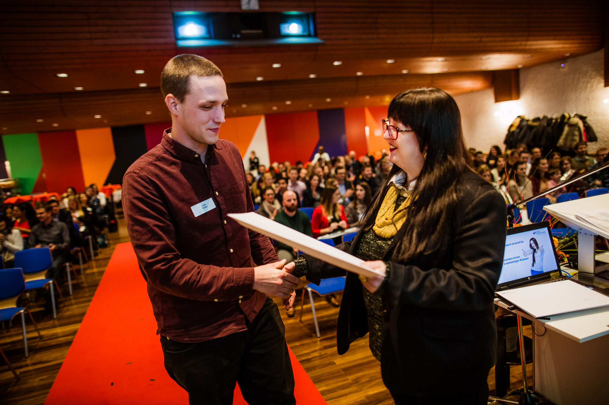 Export x3 1DX29854 KVZ Diplomfeier Sozialversicherungsfachleute