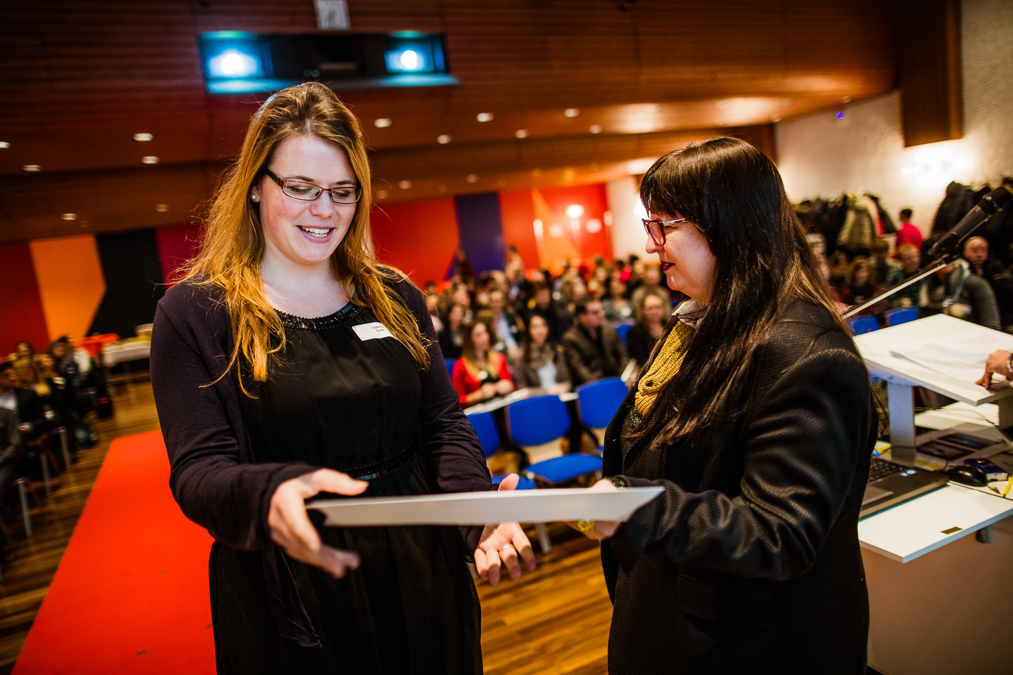 Export x3 1DX29864 KVZ Diplomfeier Sozialversicherungsfachleute