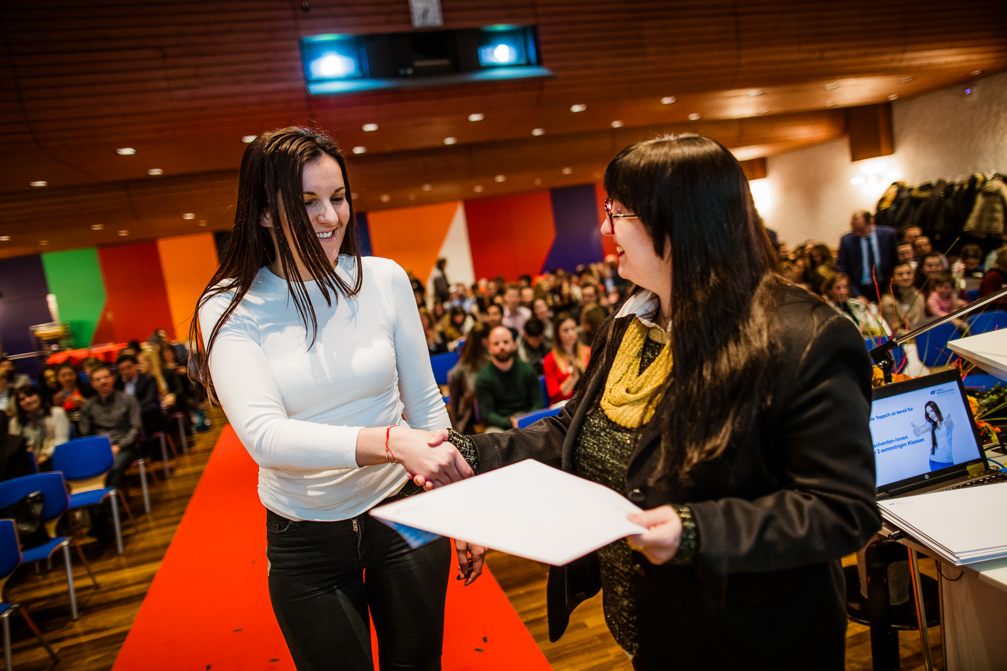 Export x3 1DX29886 KVZ Diplomfeier Sozialversicherungsfachleute