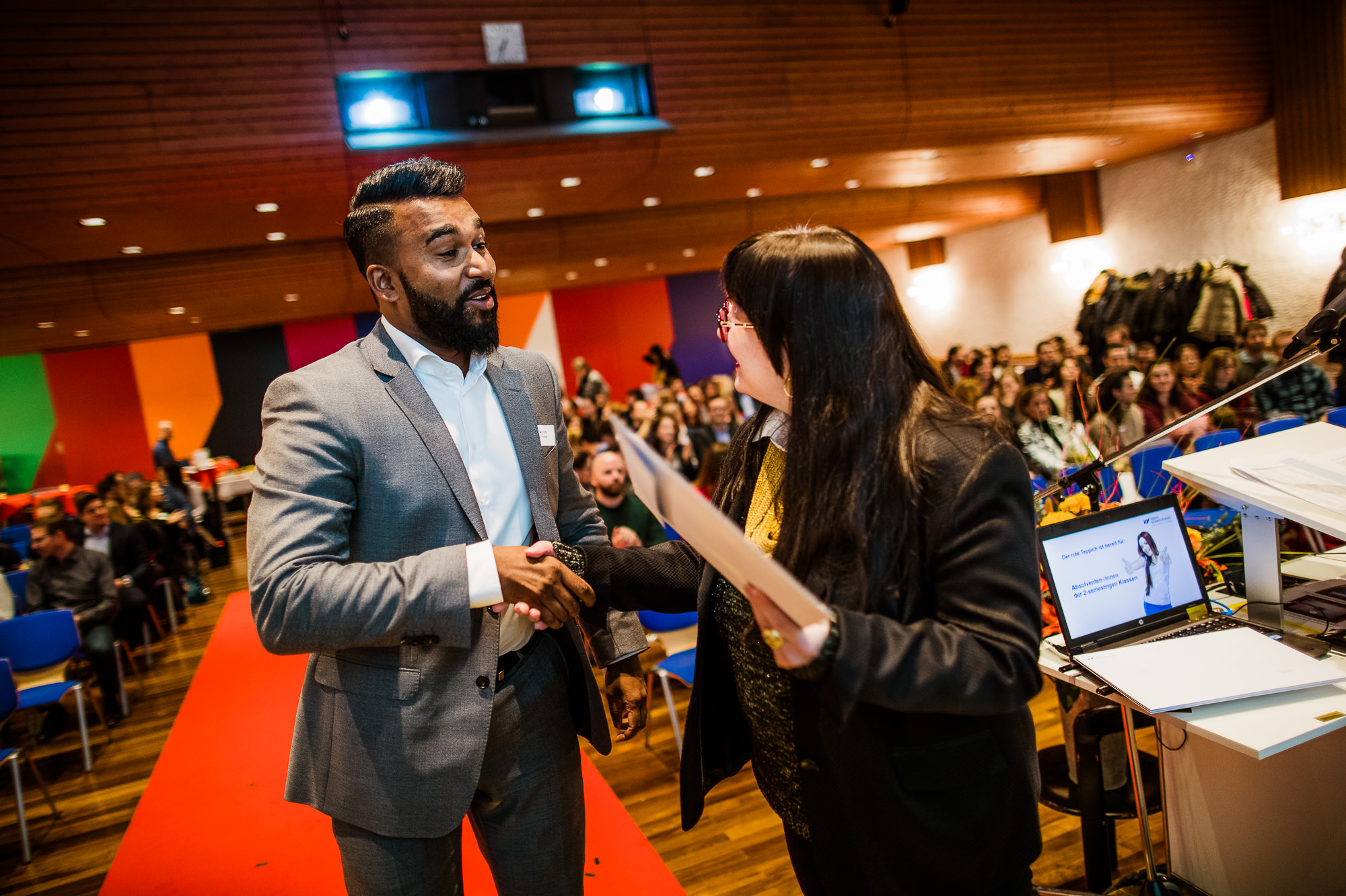 Export x3 1DX29942 KVZ Diplomfeier Sozialversicherungsfachleute