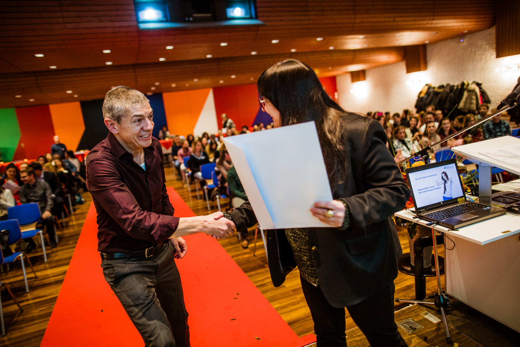 Export x3 1DX29955 KVZ Diplomfeier Sozialversicherungsfachleute