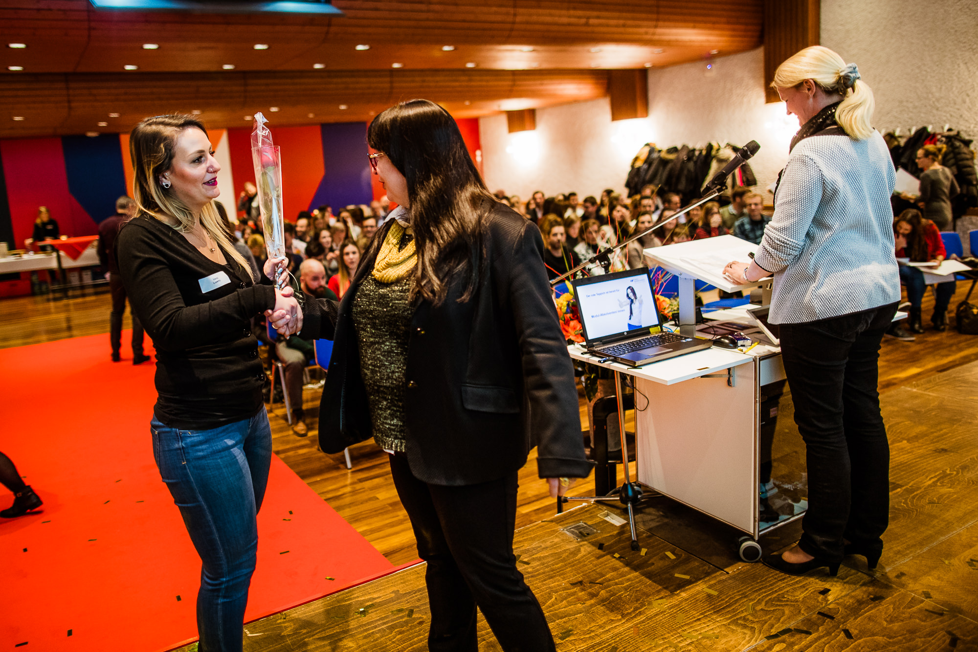 Export x3 1DX29961 KVZ Diplomfeier Sozialversicherungsfachleute