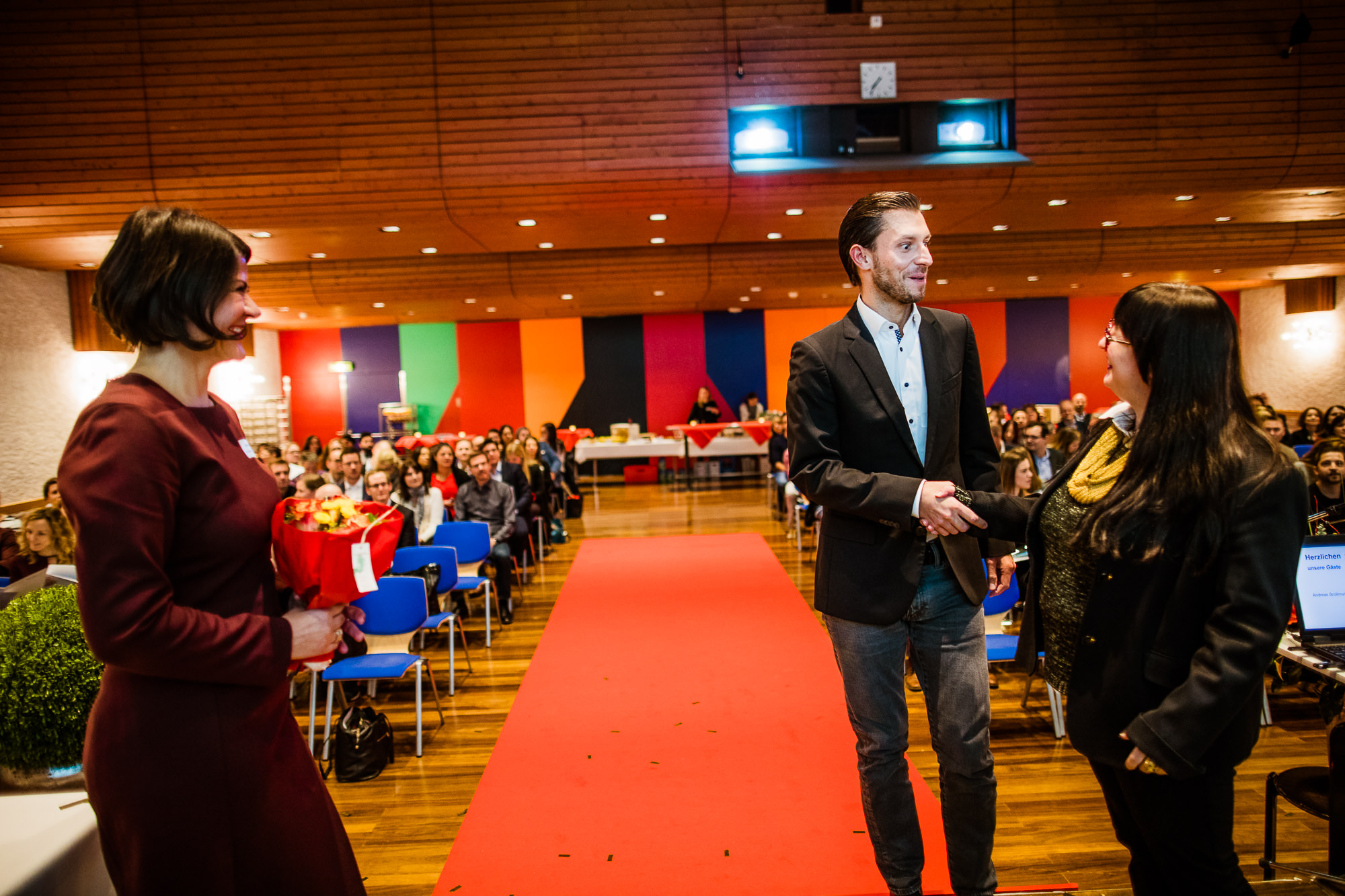 Export x3 1DX29964 KVZ Diplomfeier Sozialversicherungsfachleute