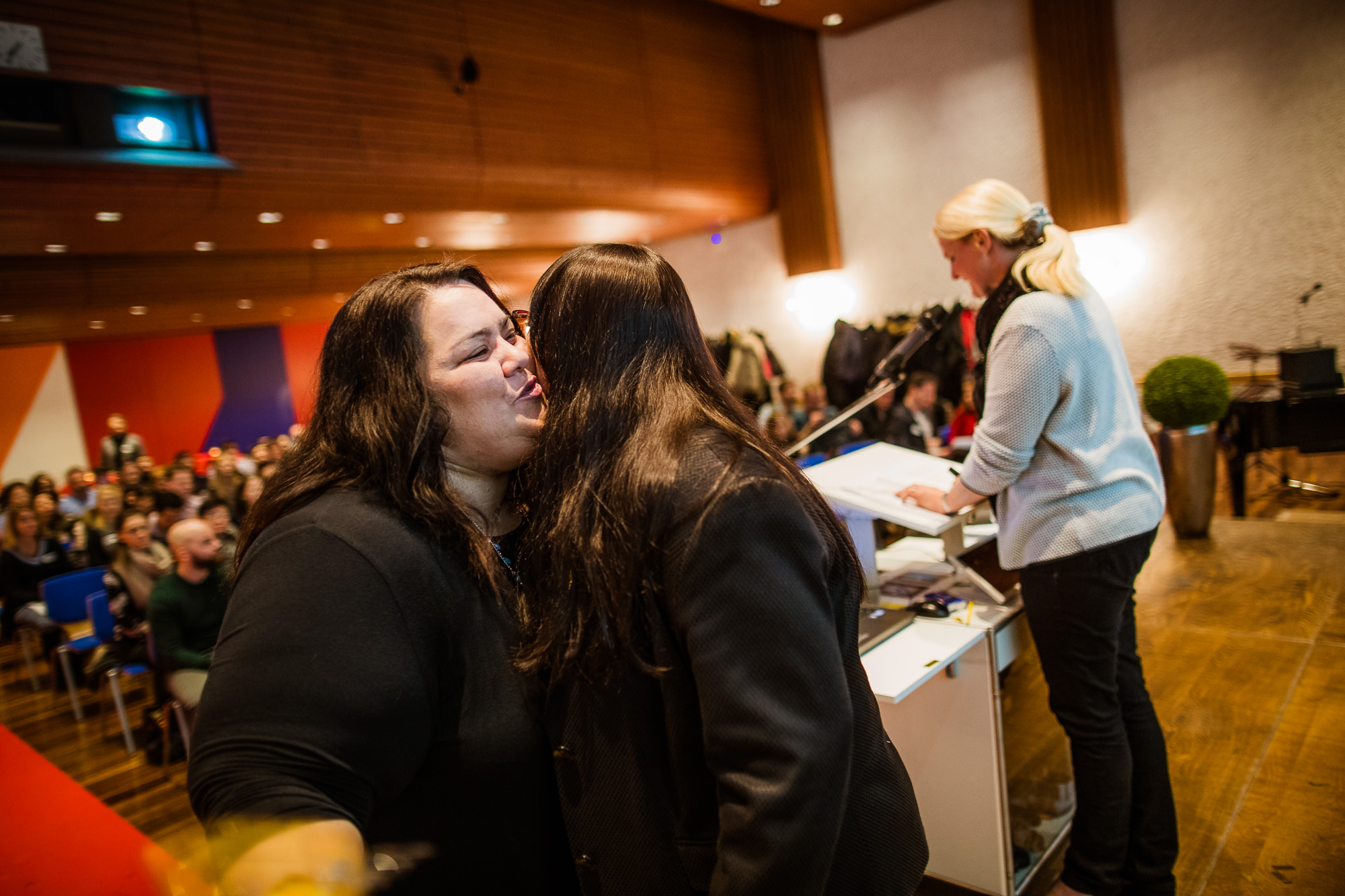 Export x3 1DX29972 KVZ Diplomfeier Sozialversicherungsfachleute