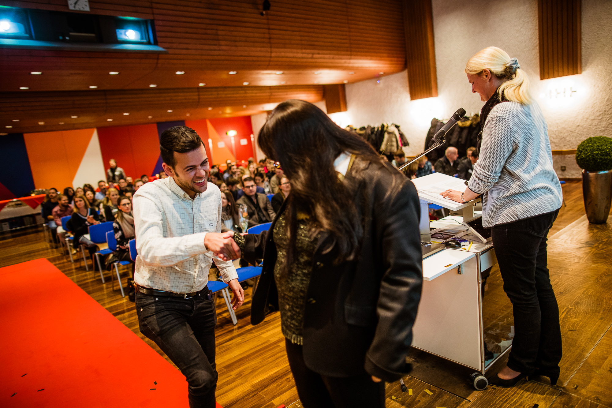 Export x3 1DX29977 KVZ Diplomfeier Sozialversicherungsfachleute